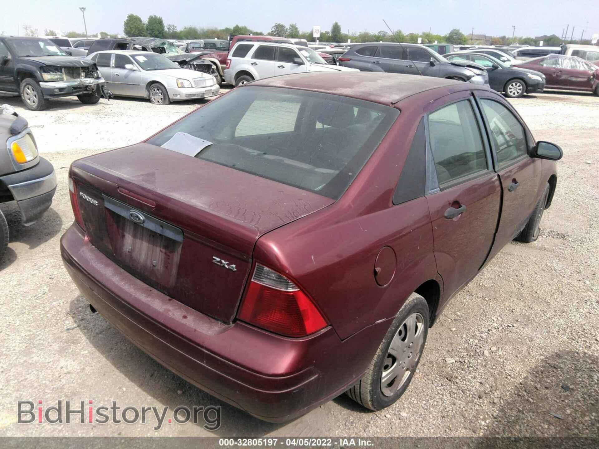 2006 FORD FOCUS - VIN: 1FAFP34N96W153923 - Фото 4