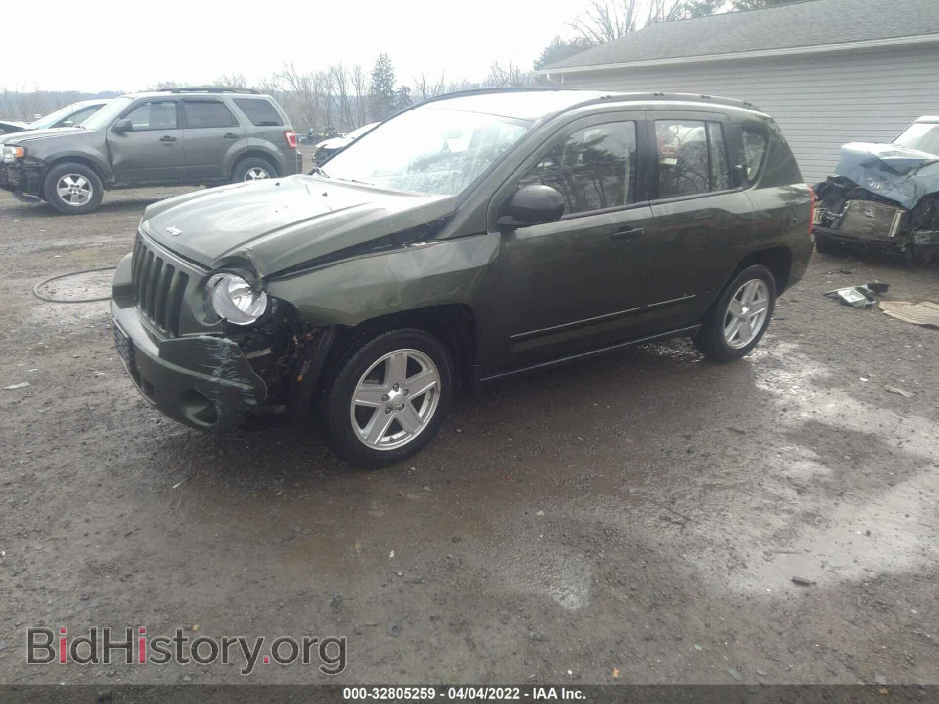 2009 JEEP COMPASS - VIN: 1J4FT47A49D124120 - Фото 2