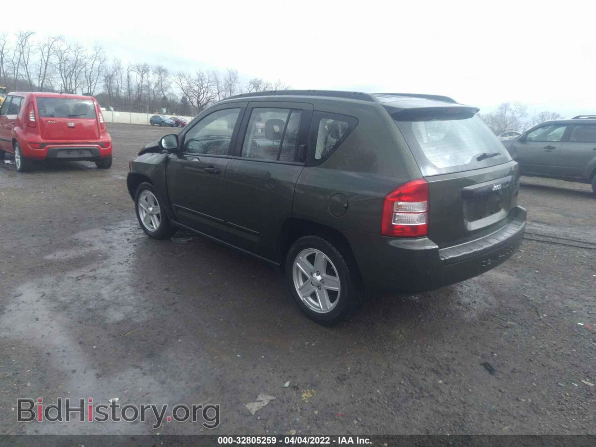 2009 JEEP COMPASS - VIN: 1J4FT47A49D124120 - Фото 3