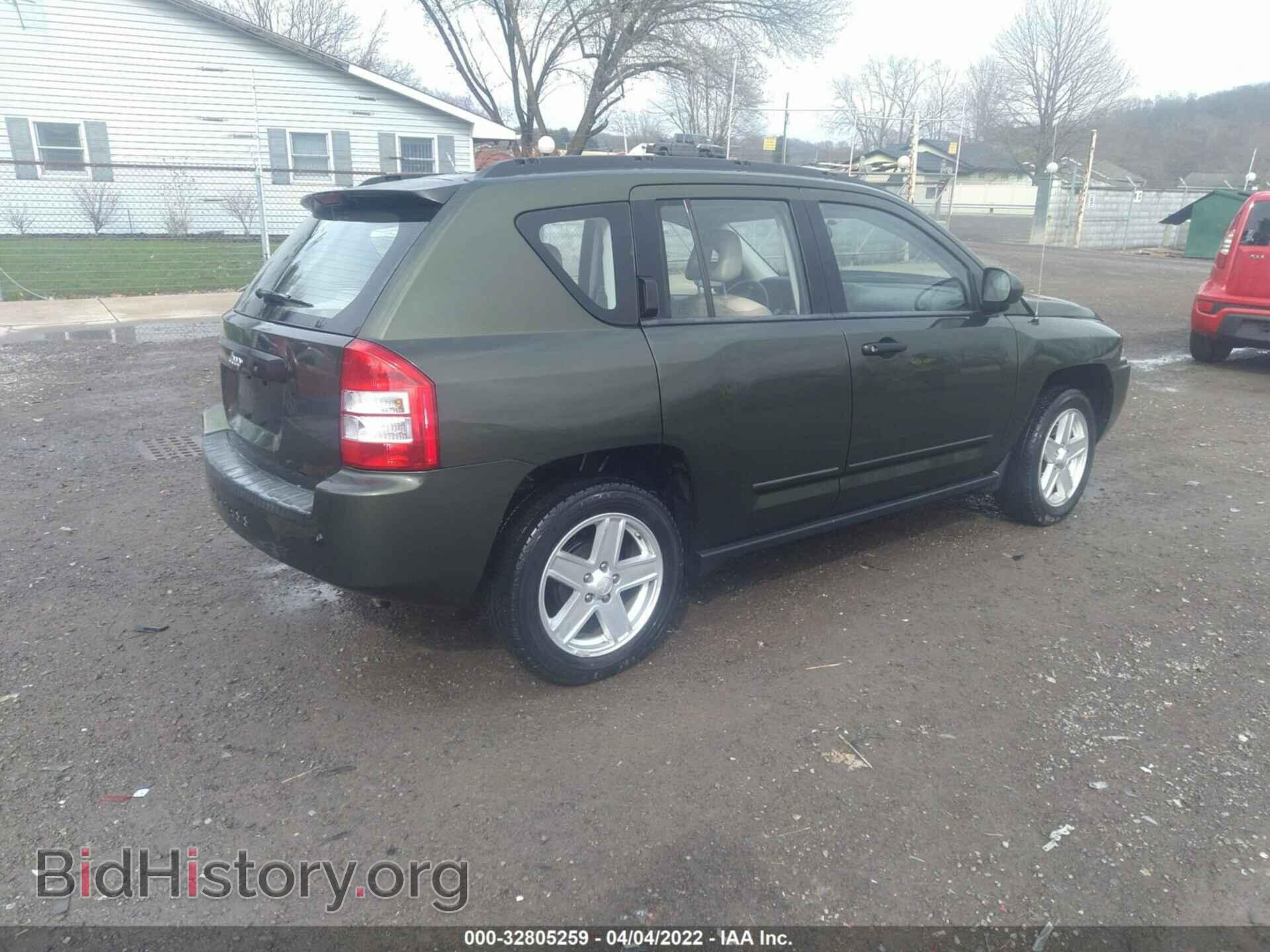 2009 JEEP COMPASS - VIN: 1J4FT47A49D124120 - Фото 4