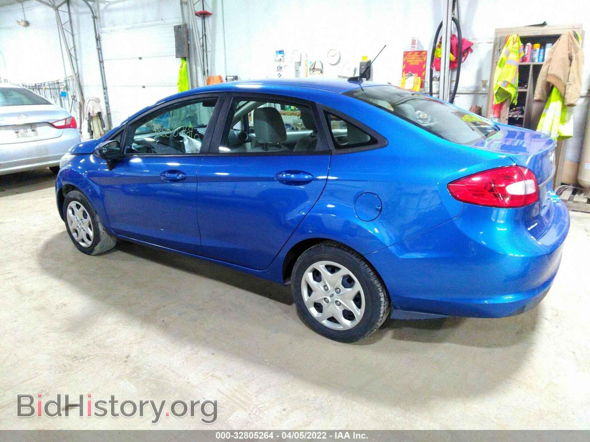 2011 FORD FIESTA - VIN: 3FADP4AJ2BM155831 - Фото 3
