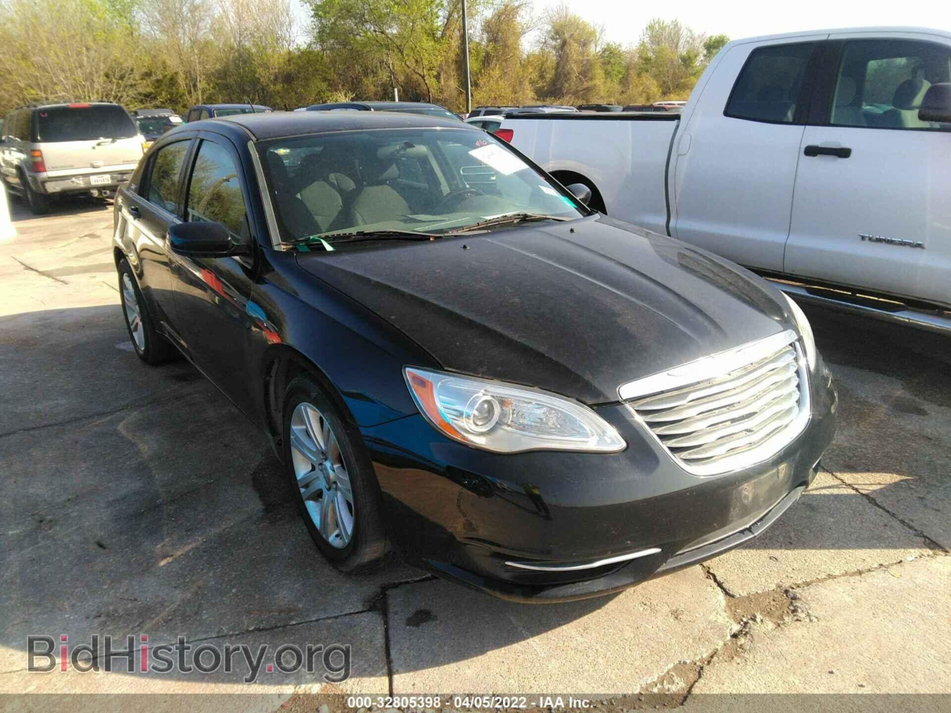 Фотография 1C3CCBBB2DN735185 - CHRYSLER 200 2013
