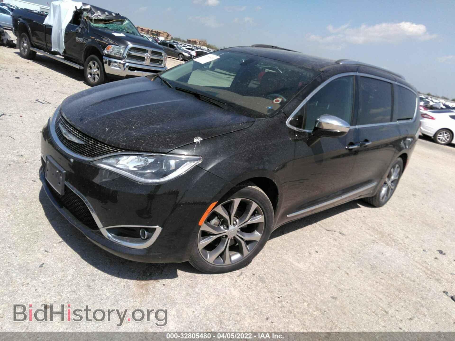 2017 CHRYSLER PACIFICA - VIN: 2C4RC1GG9HR804984 - Photo 2