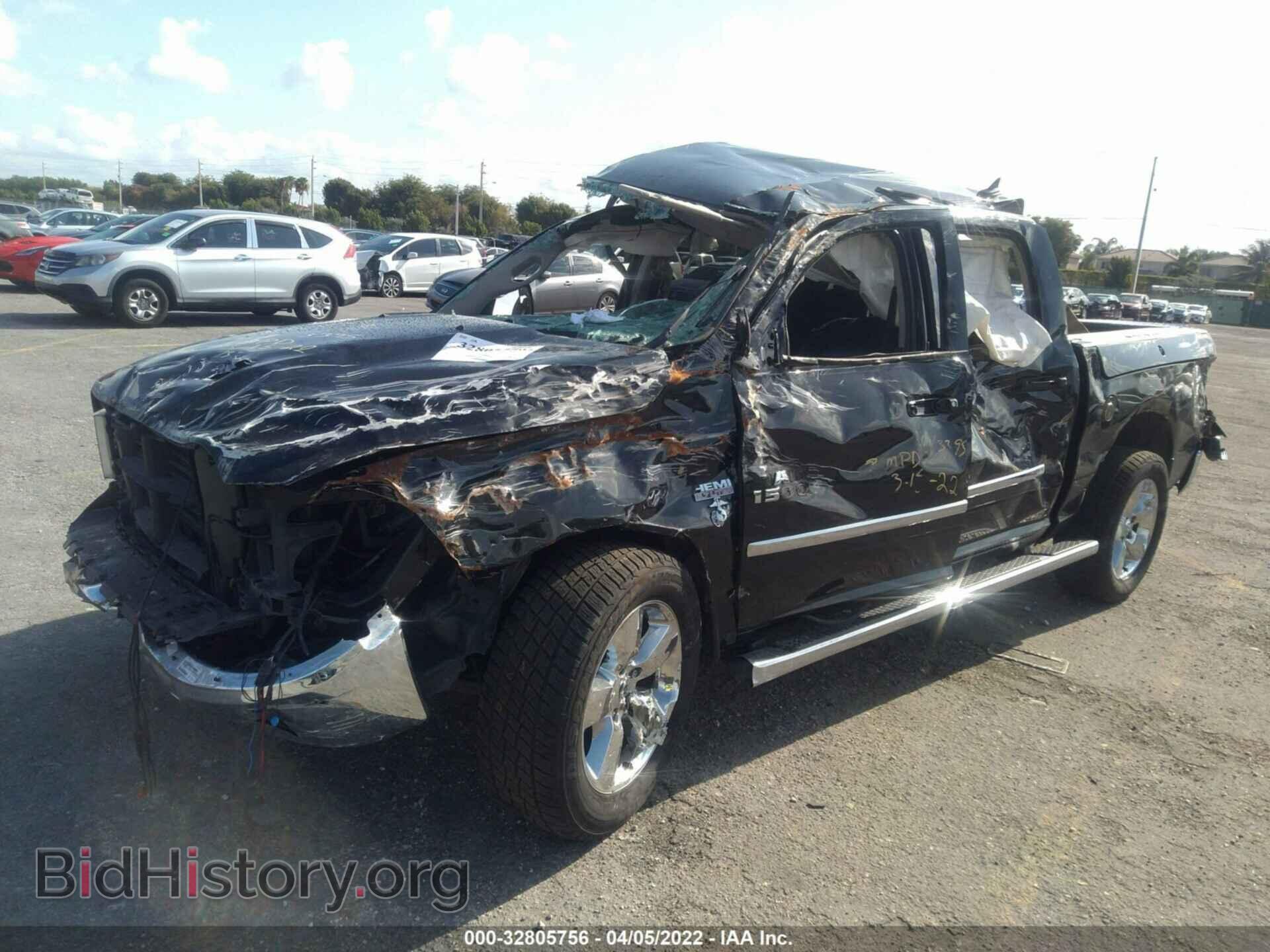 2017 RAM 1500 - VIN: 1C6RR6LT4HS723895 - Фото 2