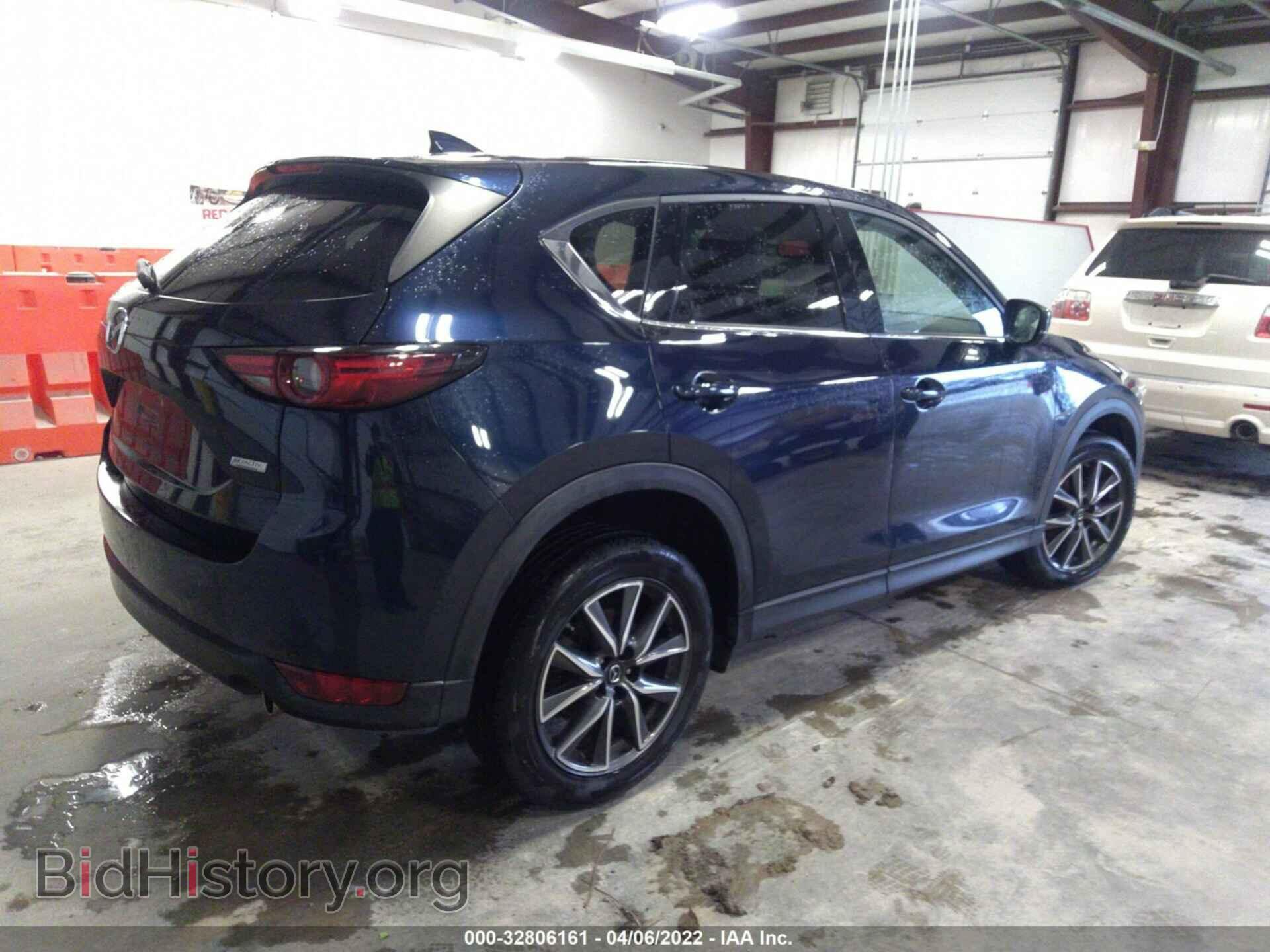 2017 MAZDA CX-5 - VIN: JM3KFBDL4H0180271 - Фото 4