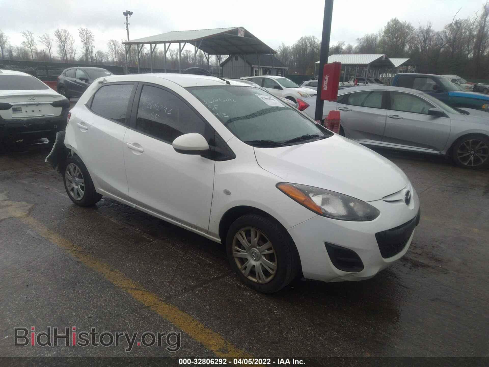 Photo JM1DE1KZ4D0164183 - MAZDA MAZDA2 2013