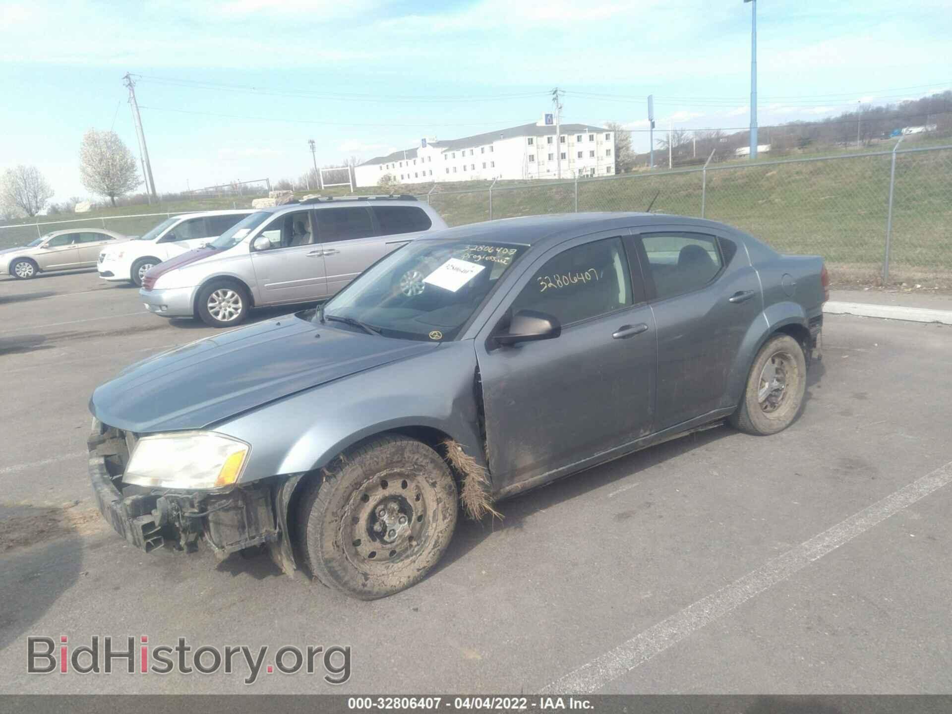 2010 DODGE AVENGER - VIN: 1B3CC4FB0AN227831 - Photo 2