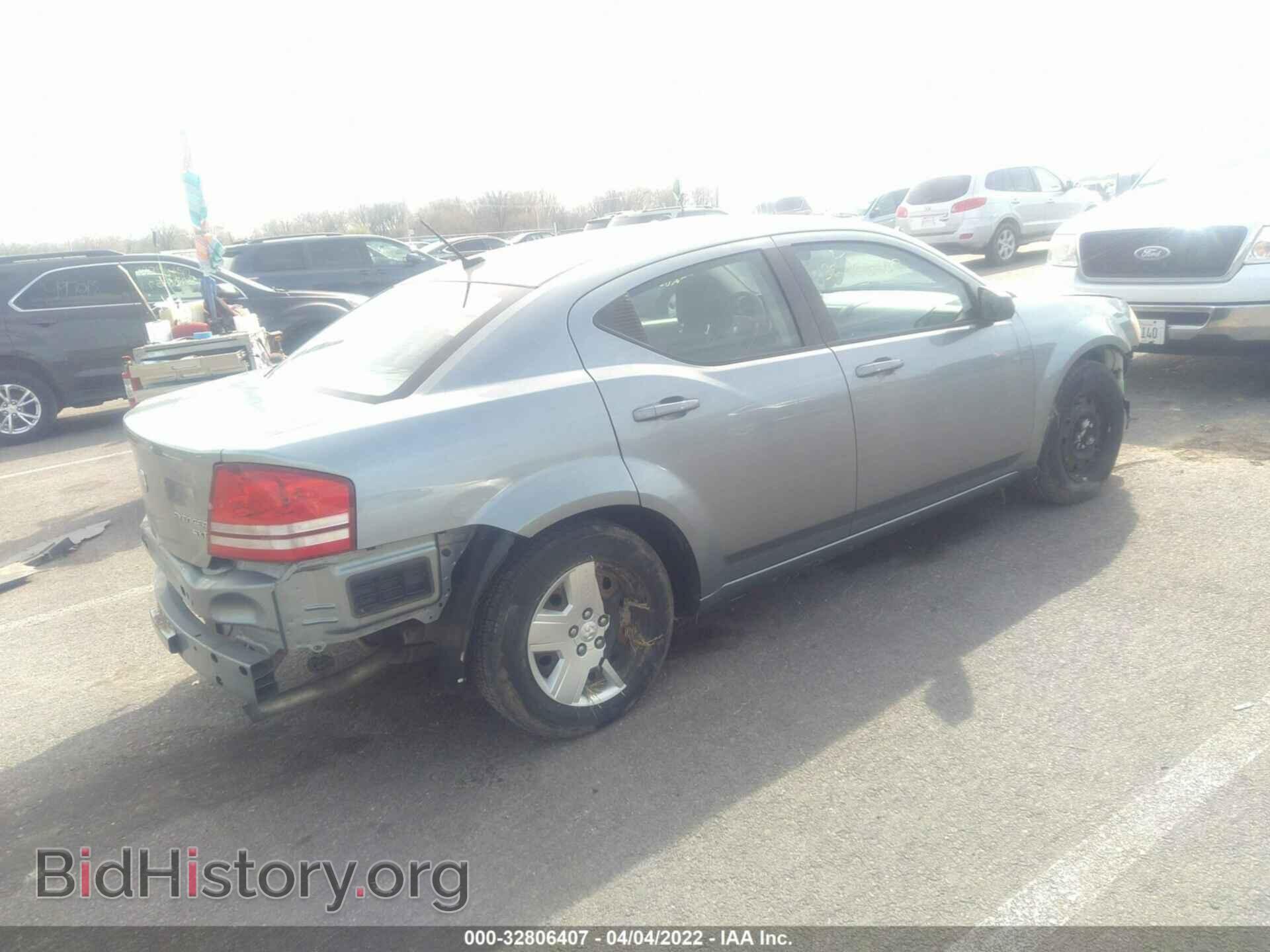 2010 DODGE AVENGER - VIN: 1B3CC4FB0AN227831 - Photo 4