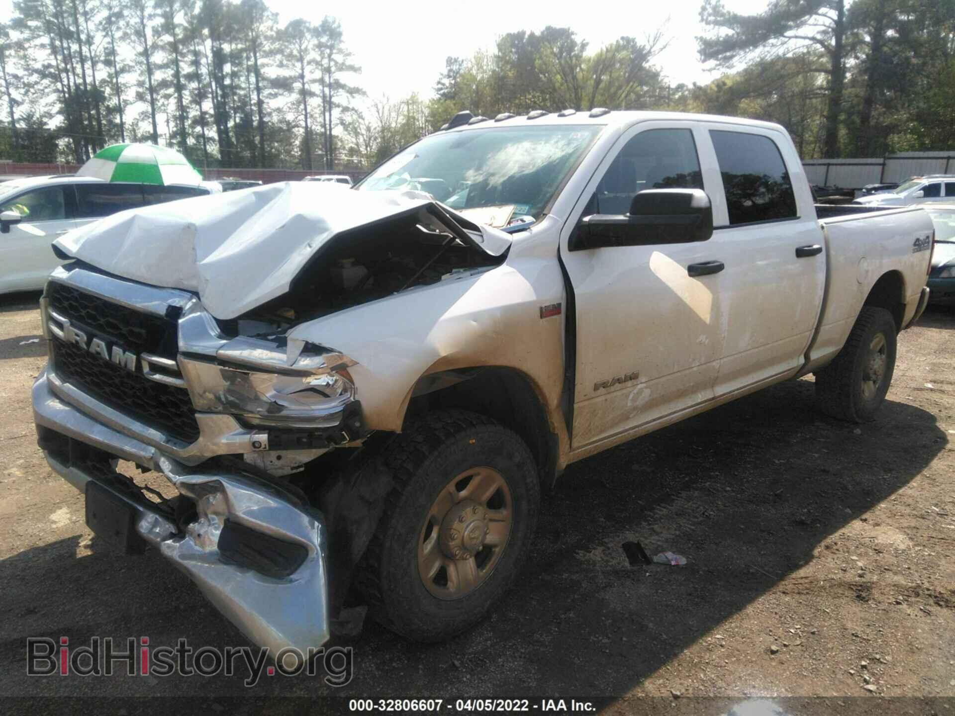 2020 RAM 2500 - VIN: 3C6UR5CJ4LG214540 - Фото 2