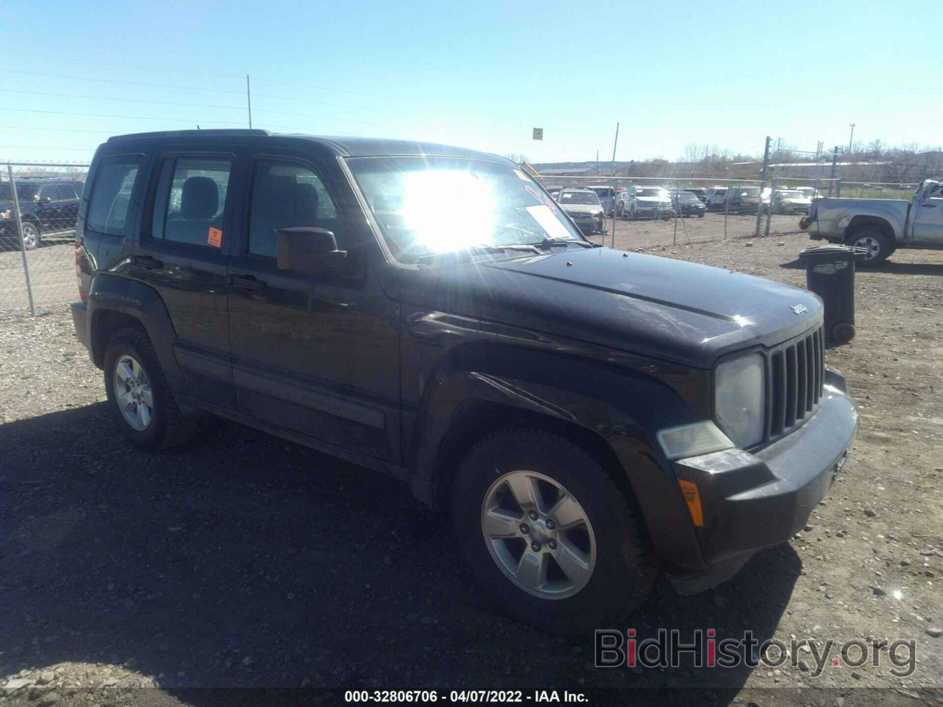 Photo 1C4PJLAK5CW149034 - JEEP LIBERTY 2012