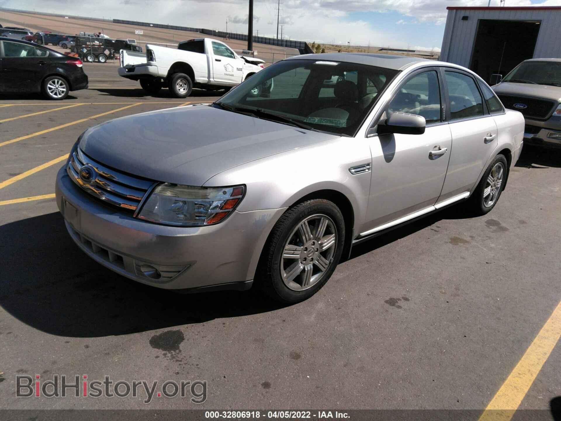 2008 FORD TAURUS - VIN: 1FAHP24W28G139595 - Фото 2