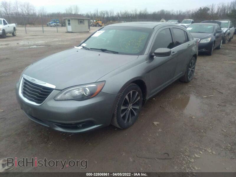2011 Chrysler 200 (VIN 1C3BC8FG8BN600164) — фото 2 из 11