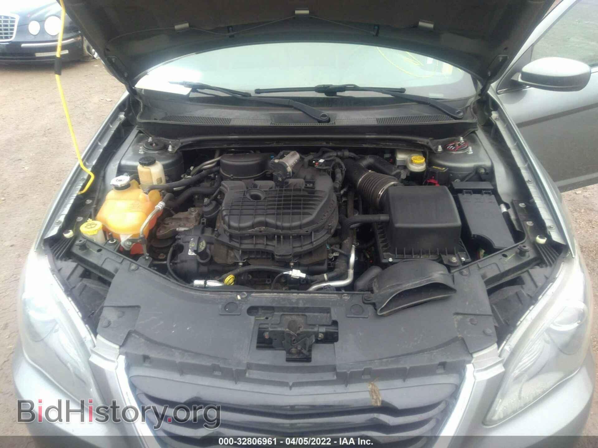 2011 CHRYSLER 200 - VIN: 1C3BC8FG8BN600164 - Фото 10