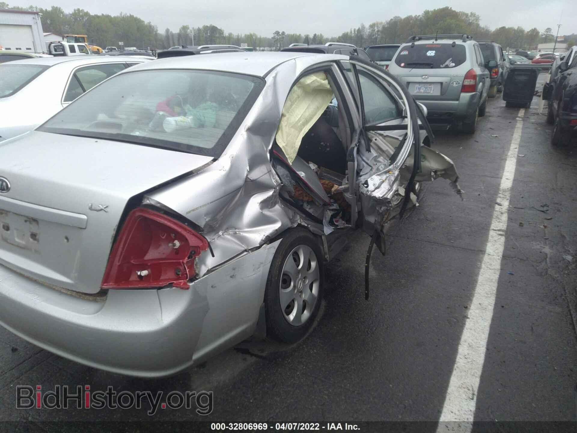 2009 KIA SPECTRA - VIN: KNAFE221995603880 - Фото 6