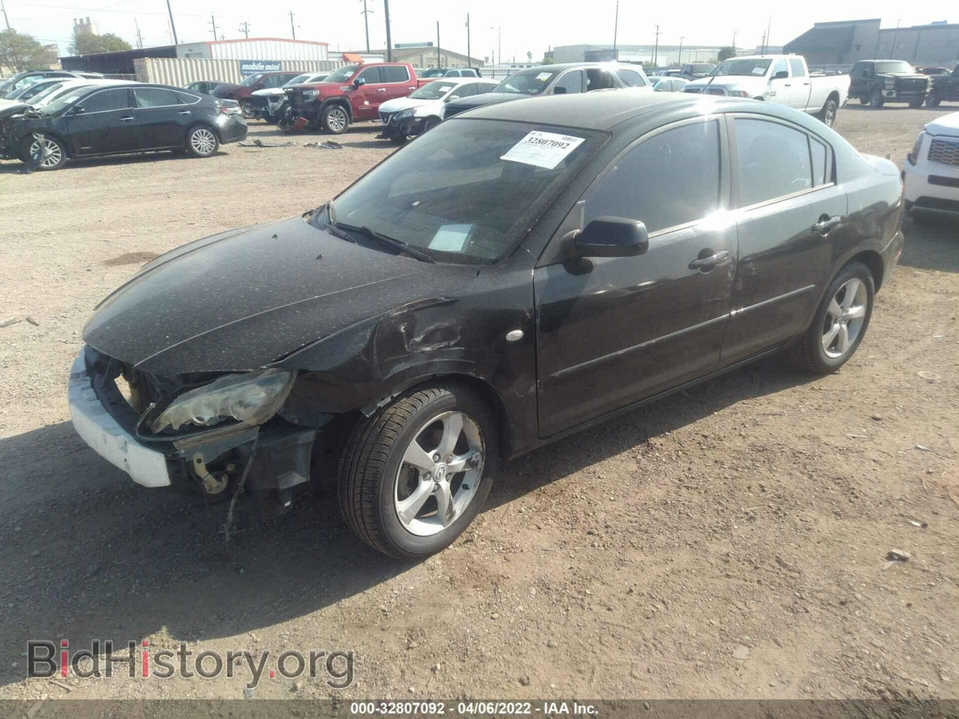 2006 MAZDA MAZDA3 - VIN: JM1BK32F761536887 - Фото 2