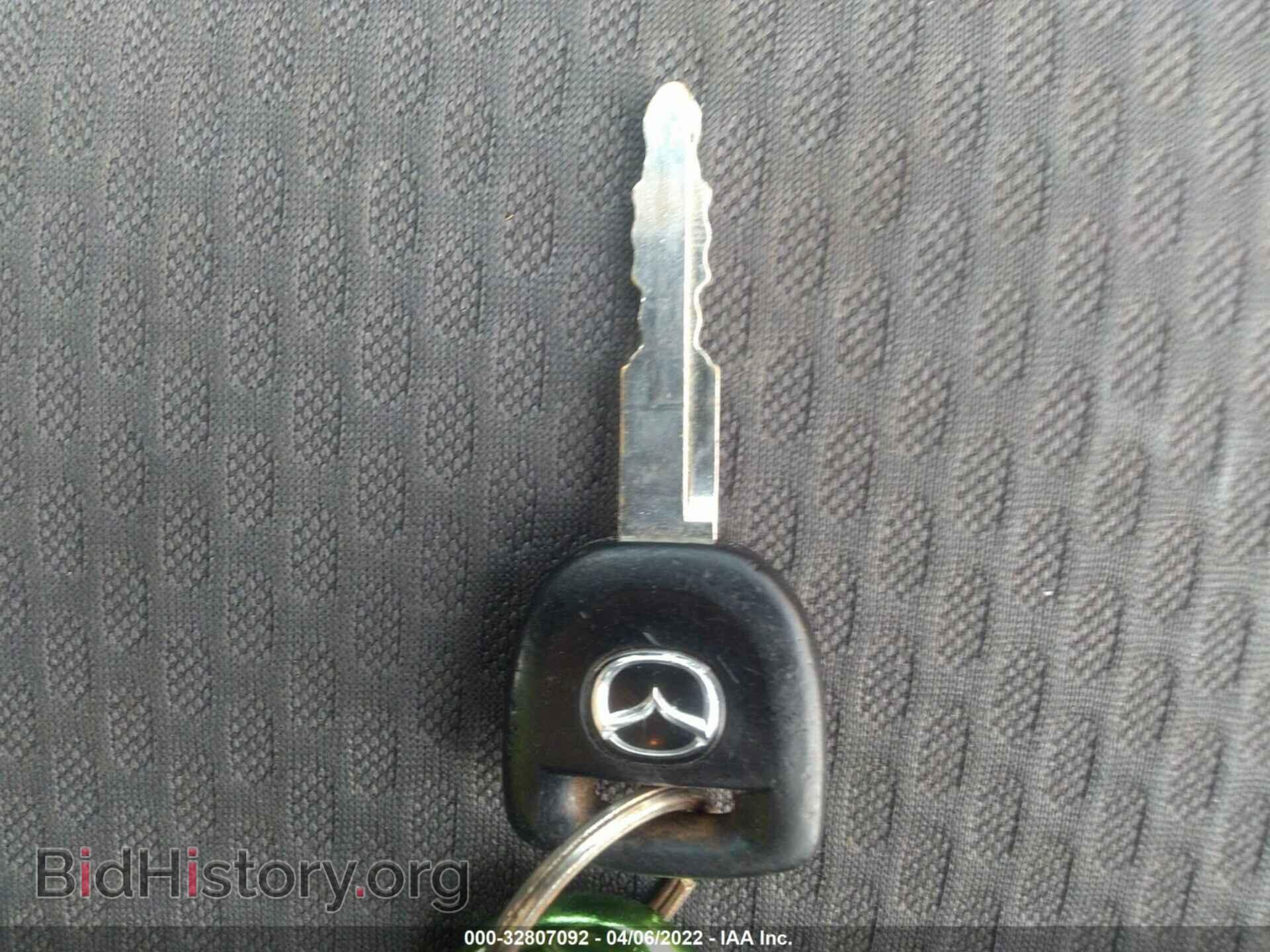 2006 MAZDA MAZDA3 - VIN: JM1BK32F761536887 - Фото 11