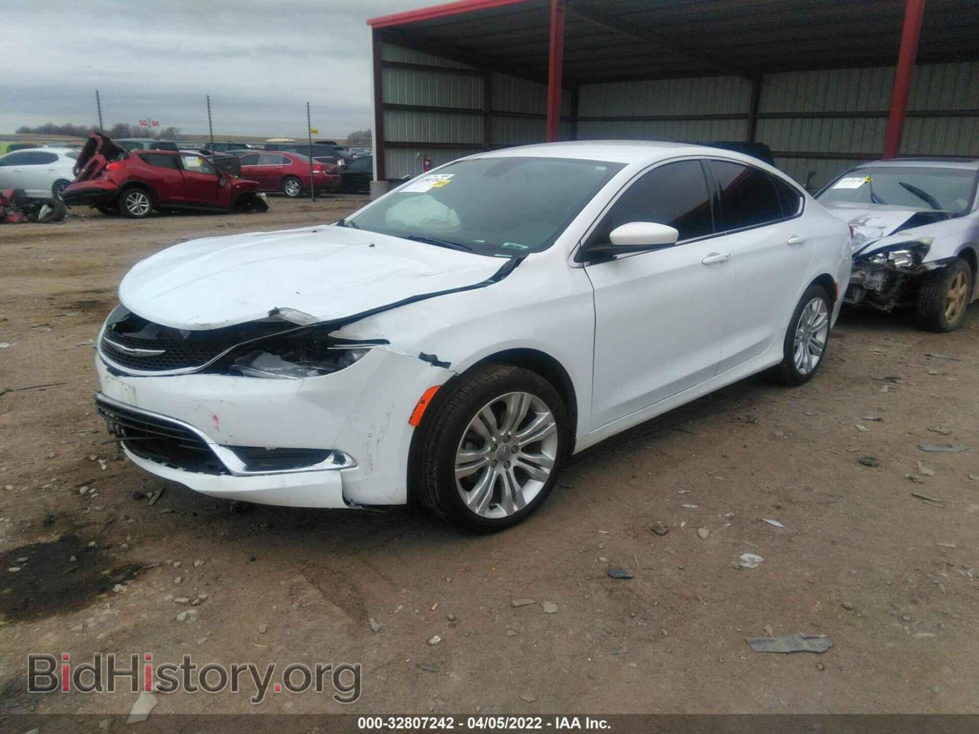 2015 CHRYSLER 200 - VIN: 1C3CCCAB8FN555087 - Фото 2