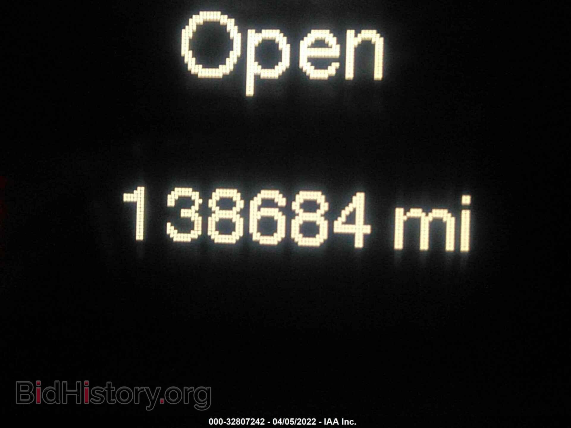 2015 CHRYSLER 200 - VIN: 1C3CCCAB8FN555087 - Фото 7