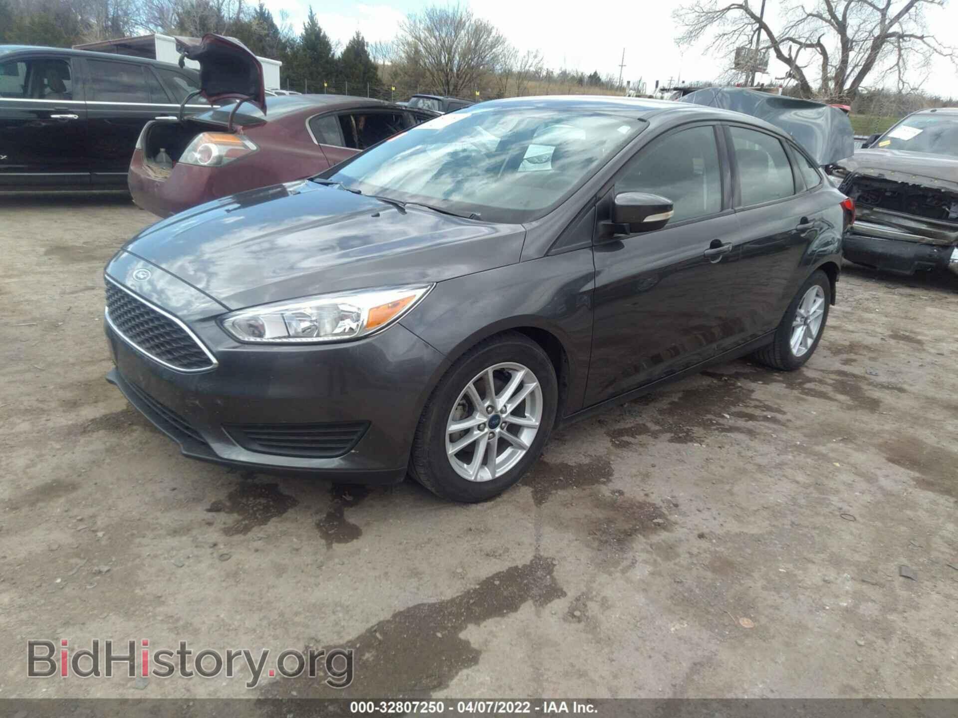2016 FORD FOCUS - VIN: 1FADP3F2XGL404722 - Фото 2