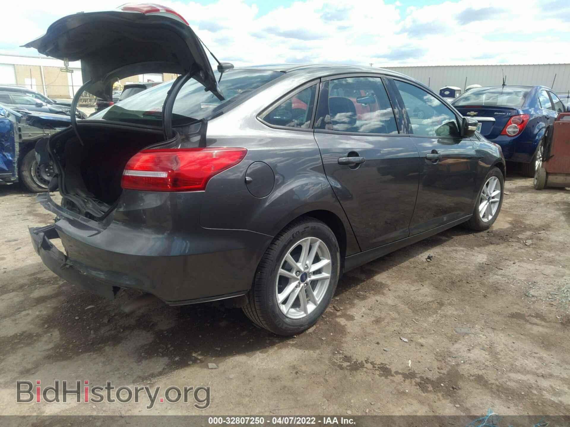 2016 FORD FOCUS - VIN: 1FADP3F2XGL404722 - Фото 4