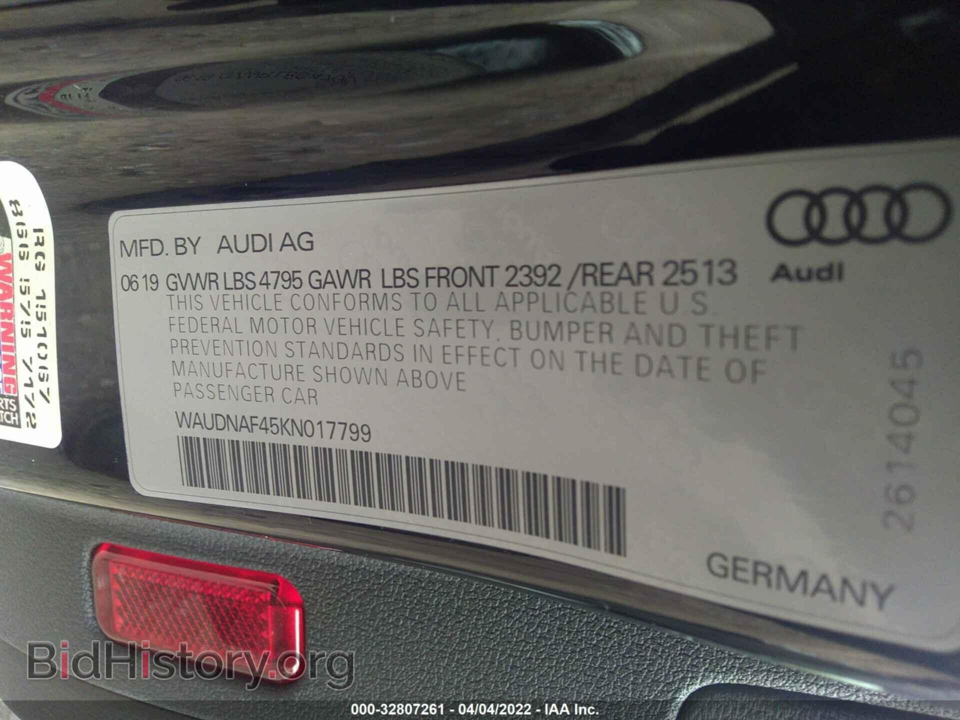 2019 AUDI A4 - VIN: WAUDNAF45KN017799 - Фото 9