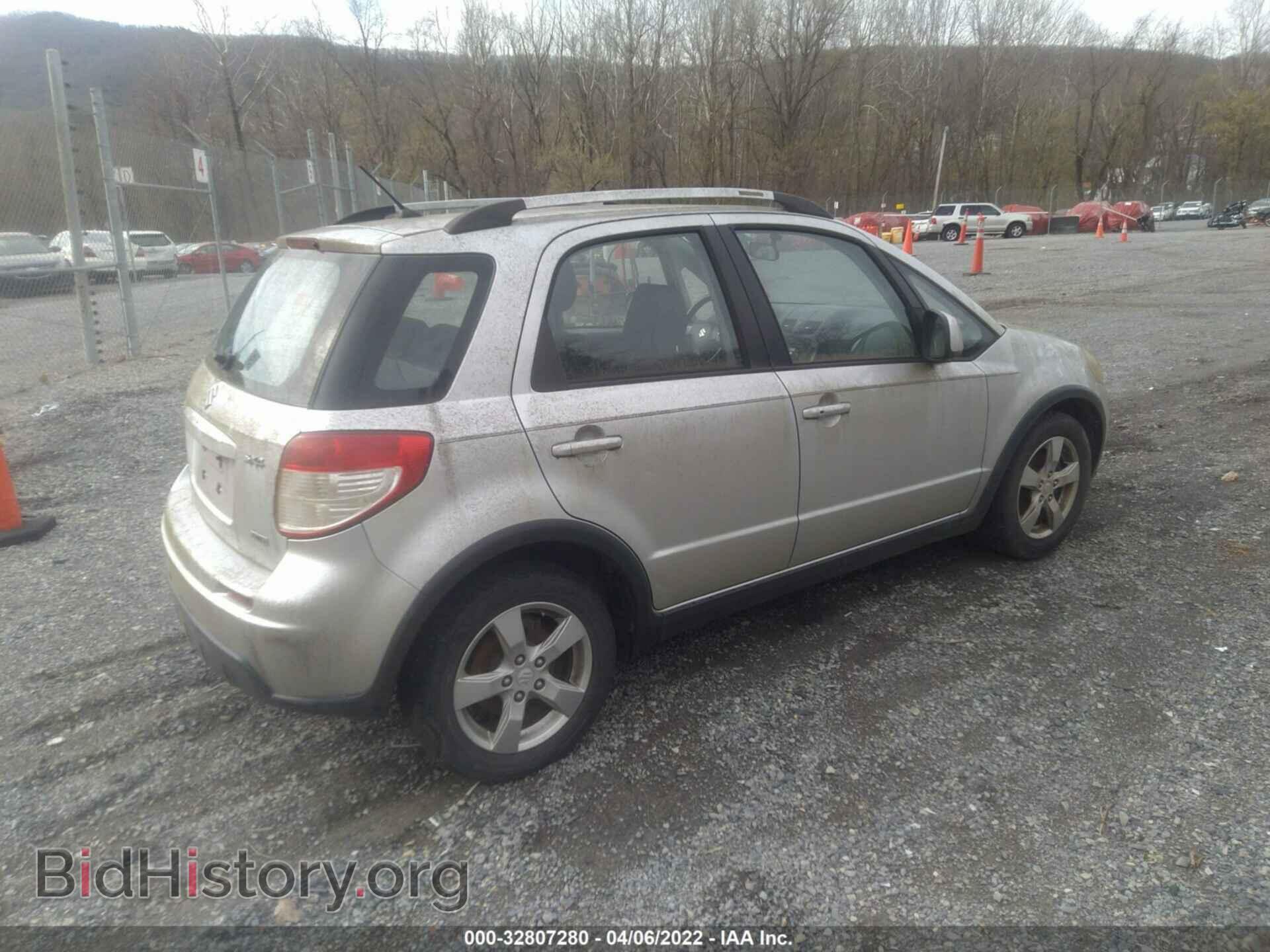 2010 SUZUKI SX4 - VIN: JS2YB5A74A6300439 - Фото 4