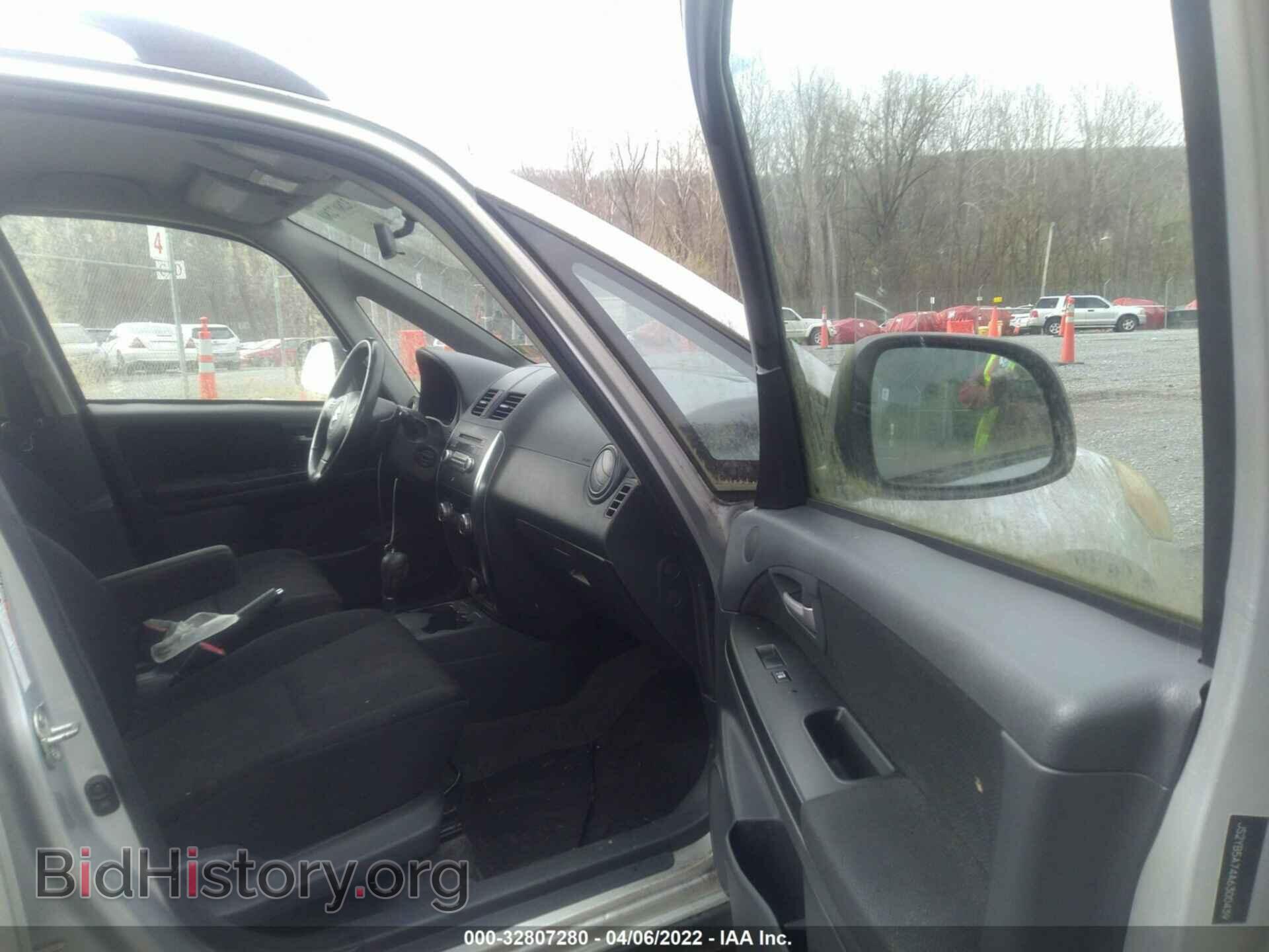 2010 SUZUKI SX4 - VIN: JS2YB5A74A6300439 - Фото 5