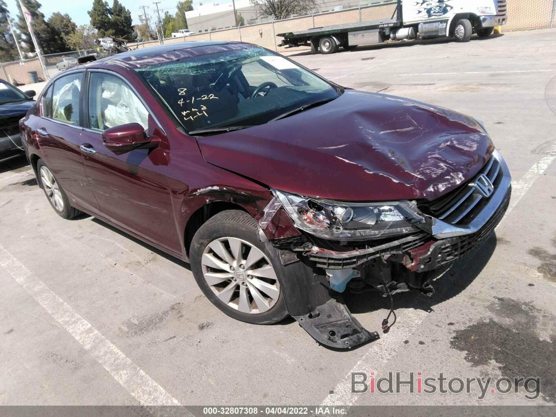 Photo 1HGCR2F80EA200729 - HONDA ACCORD SEDAN 2014