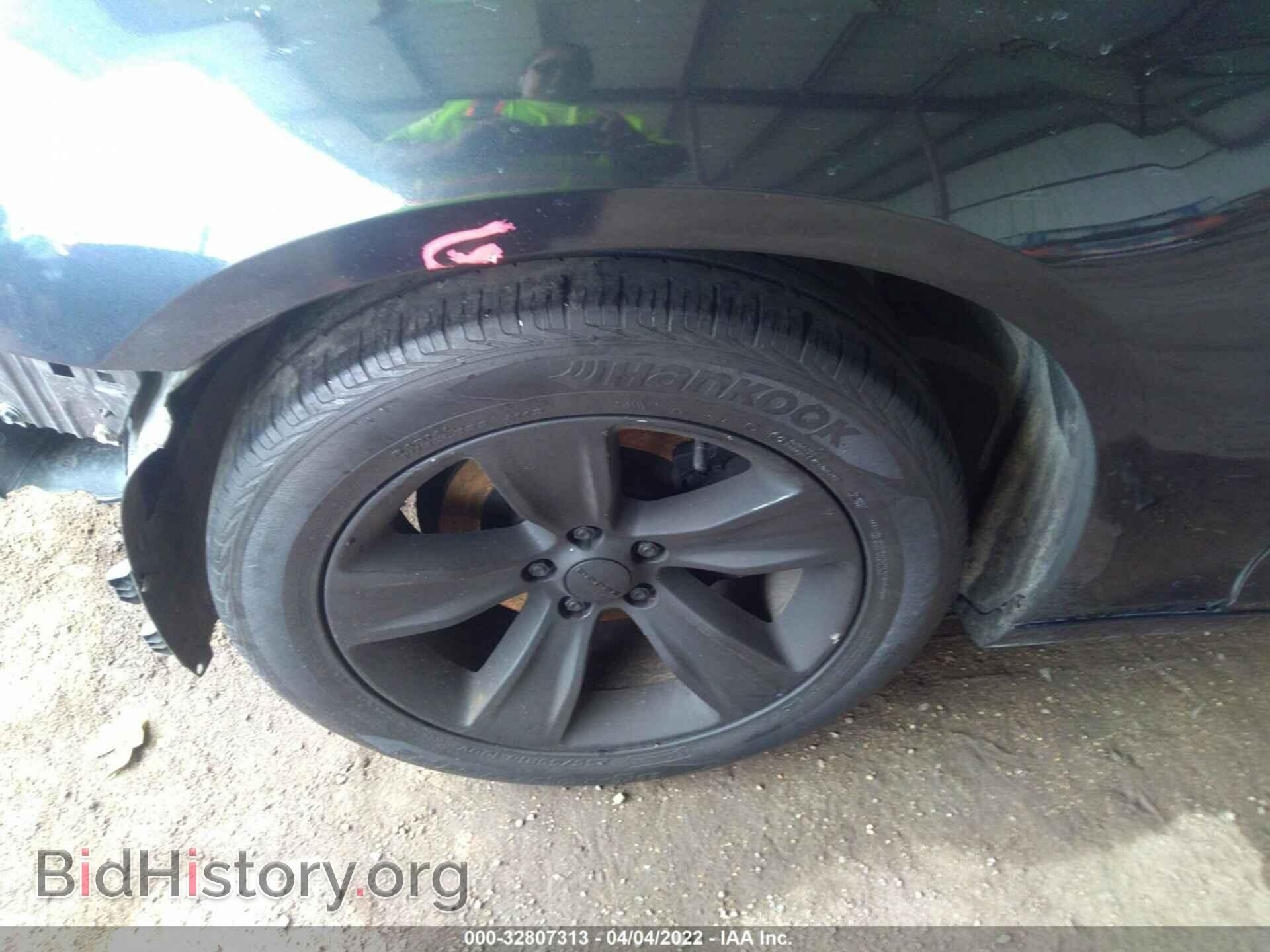 2017 CHRYSLER 300 - VIN: 2C3CCAAG0HH608165 - Фото 12