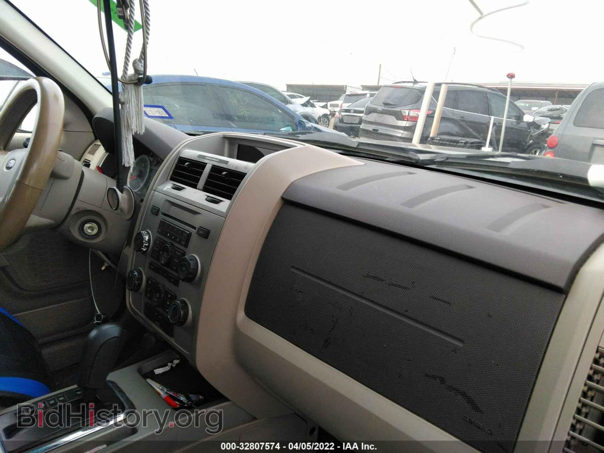 2008 FORD ESCAPE - VIN: 1FMCU03108KC33006 - Фото 5