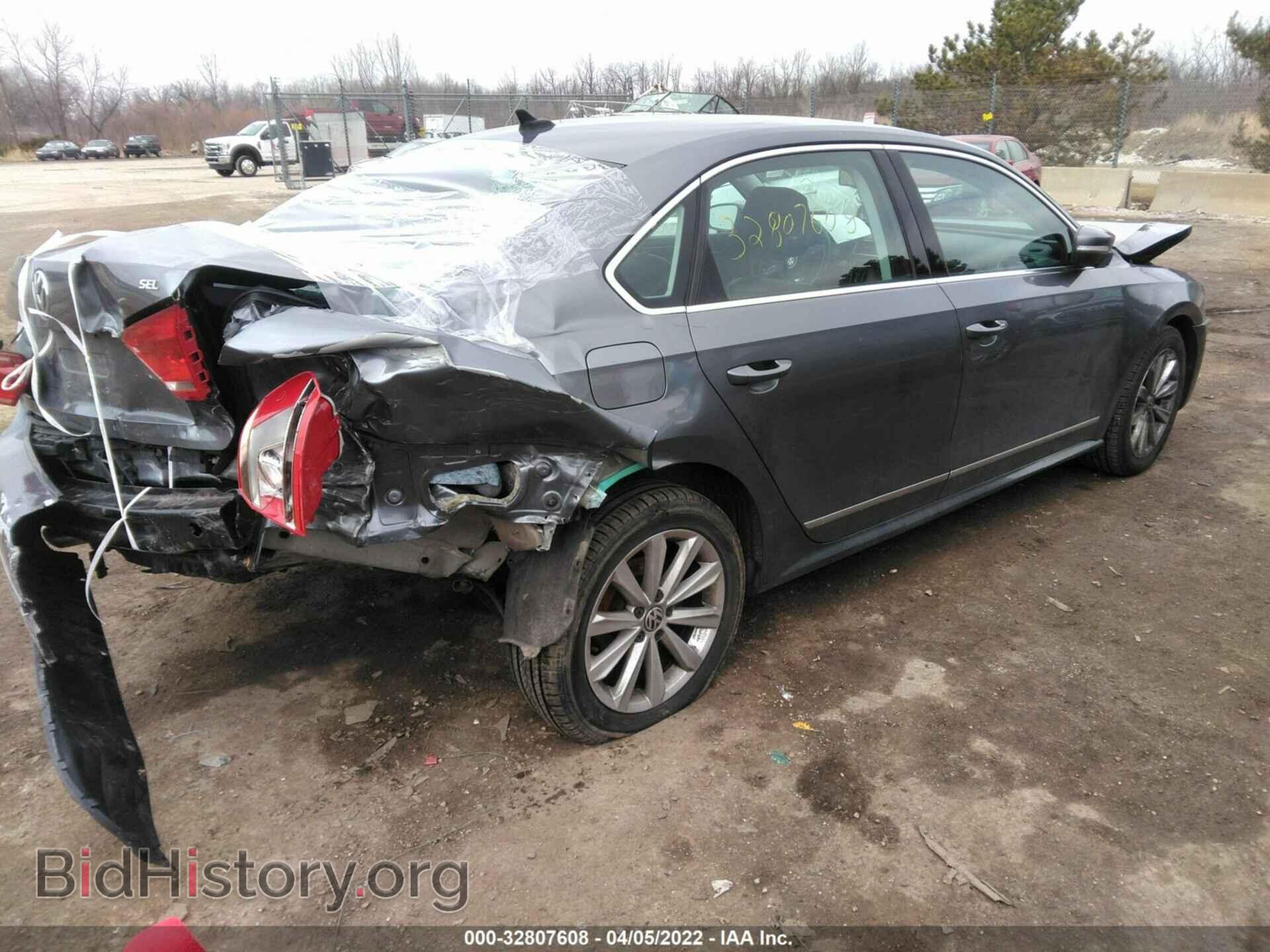 2013 VOLKSWAGEN PASSAT - VIN: 1VWCH7A32DC047572 - Фото 4