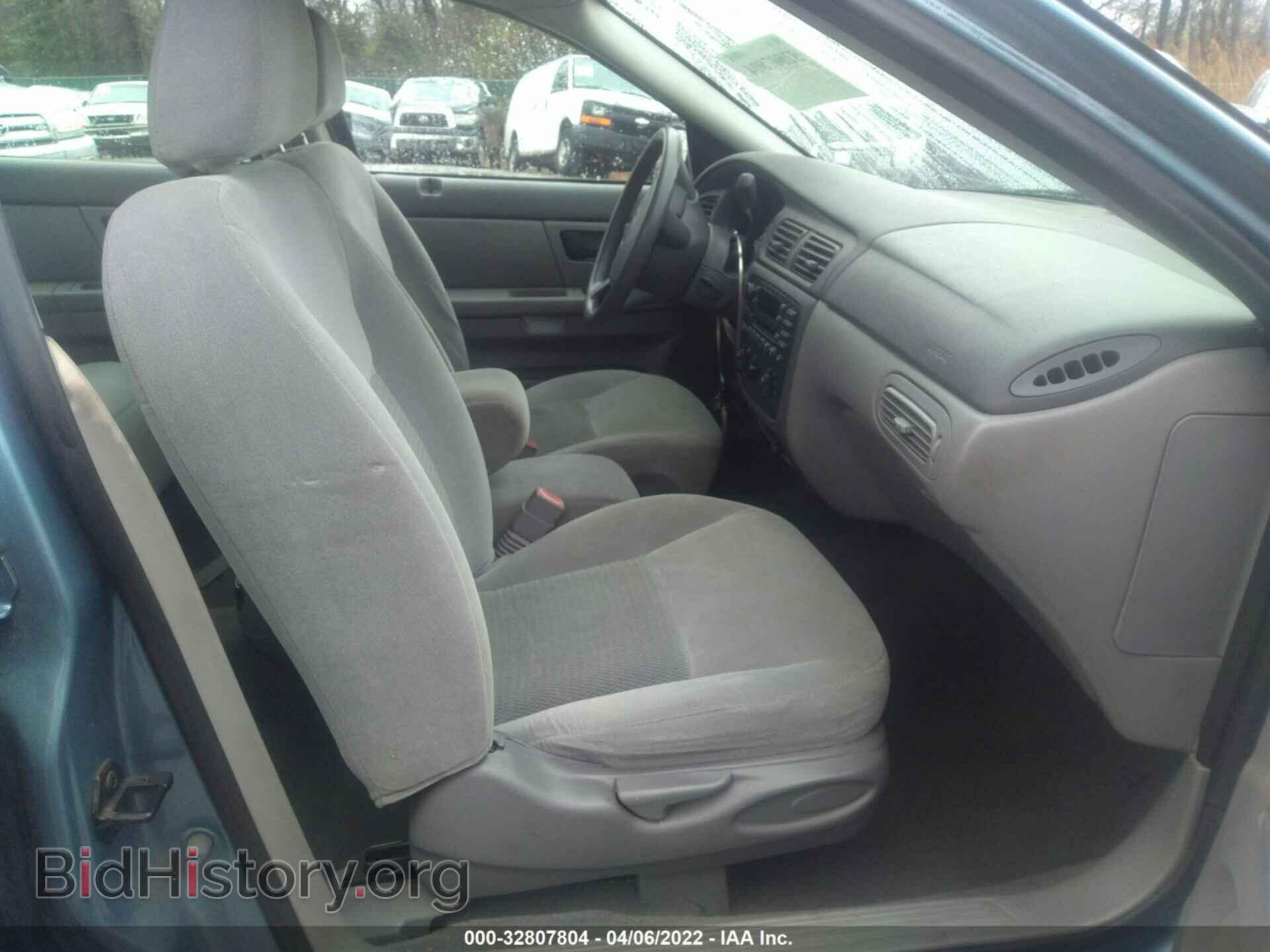 2006 FORD TAURUS - VIN: 1FAFP53U76A174397 - Фото 5