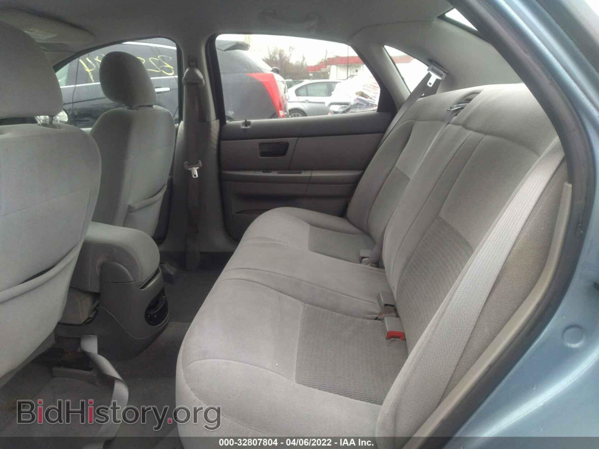 2006 FORD TAURUS - VIN: 1FAFP53U76A174397 - Фото 8