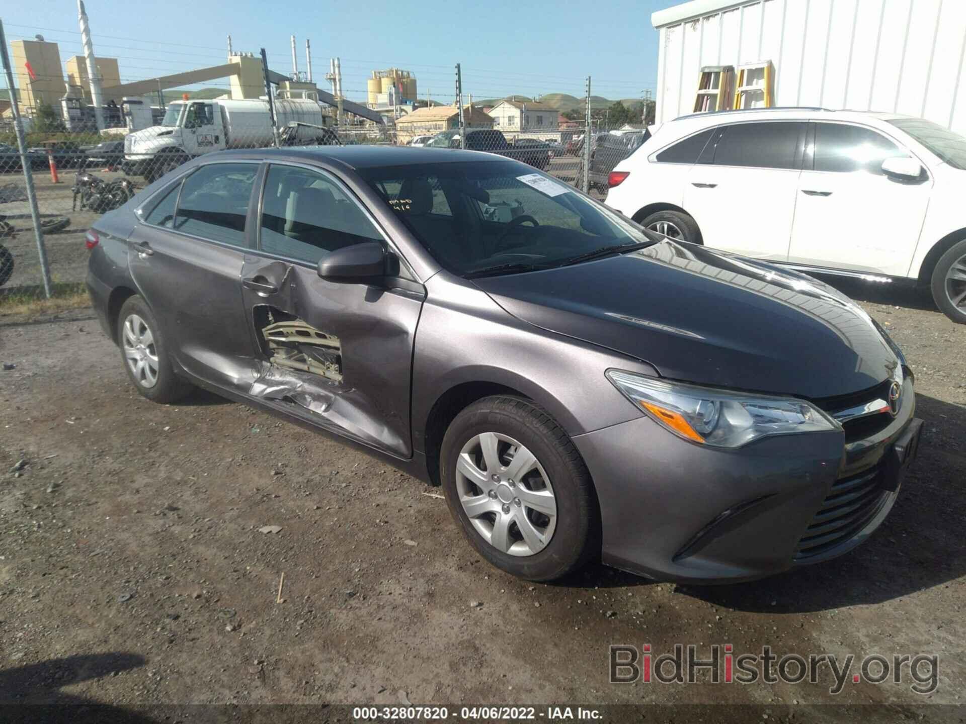 Photo 4T4BF1FK8FR485805 - TOYOTA CAMRY 2015