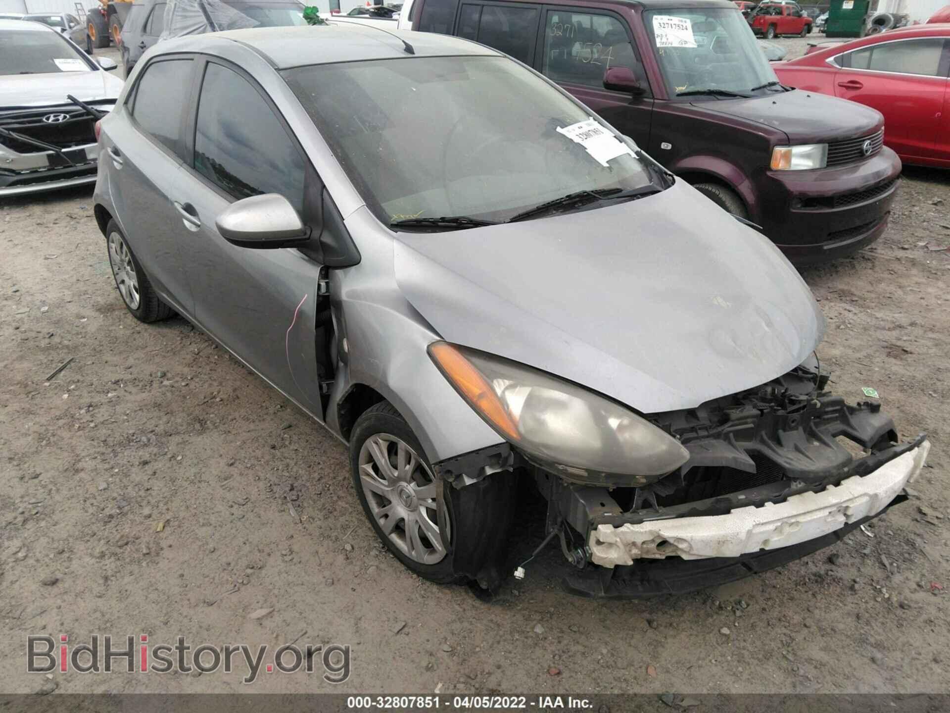 Photo JM1DE1KY2D0157093 - MAZDA MAZDA2 2013