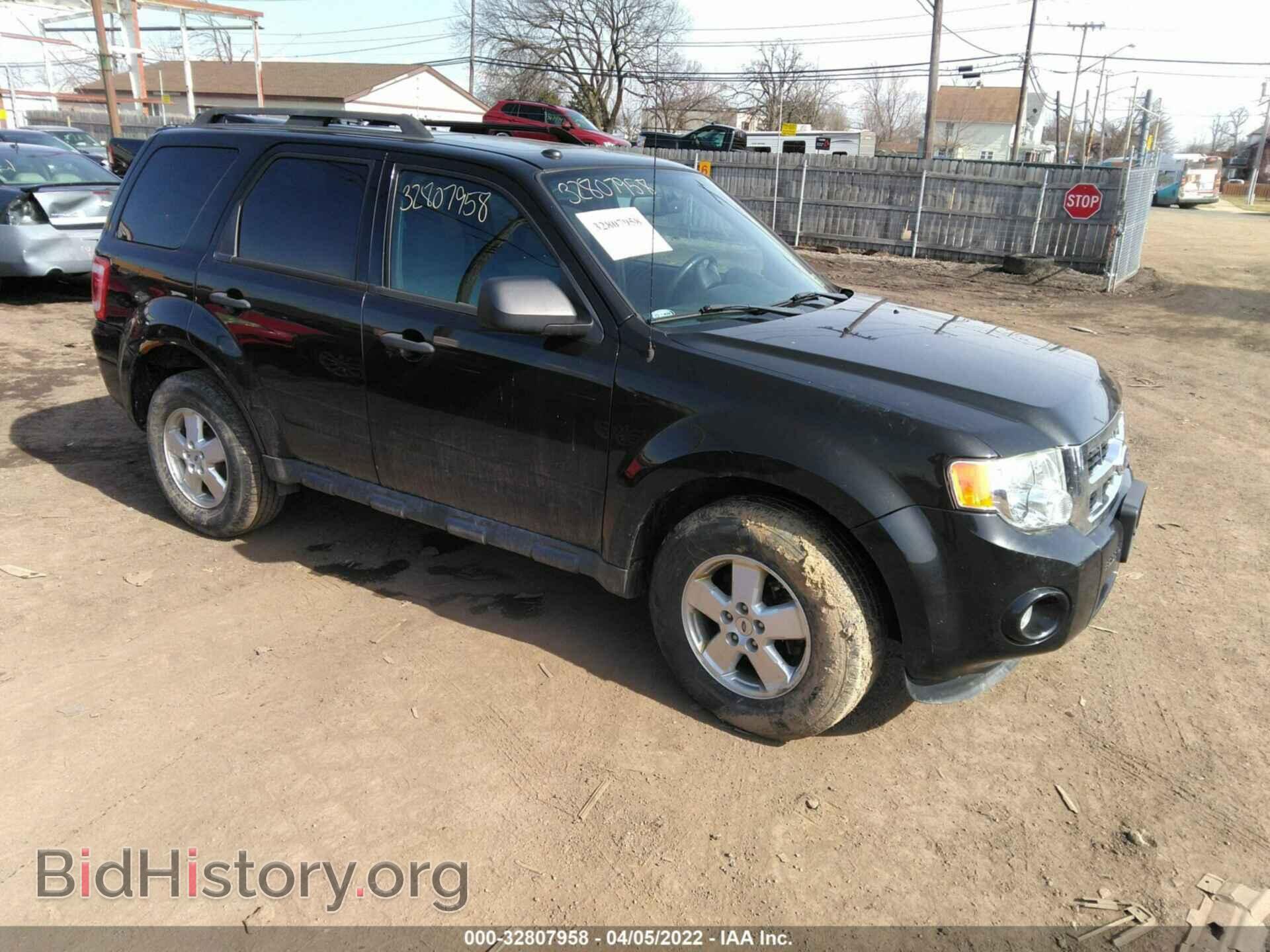 Фотография 1FMCU0D78BKC22362 - FORD ESCAPE 2011