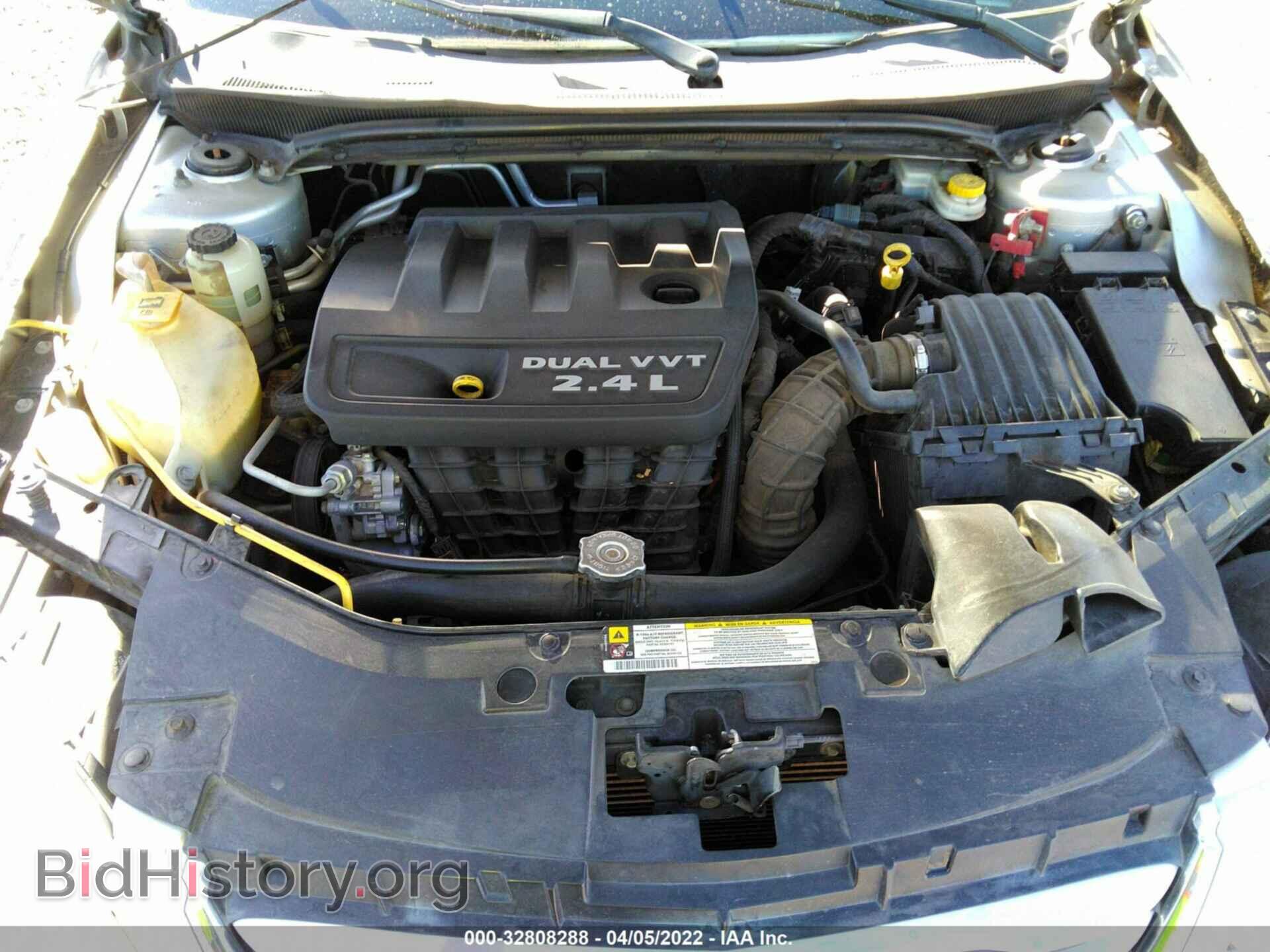 2012 CHRYSLER 200 - VIN: 1C3CCBAB6CN261810 - Фото 10