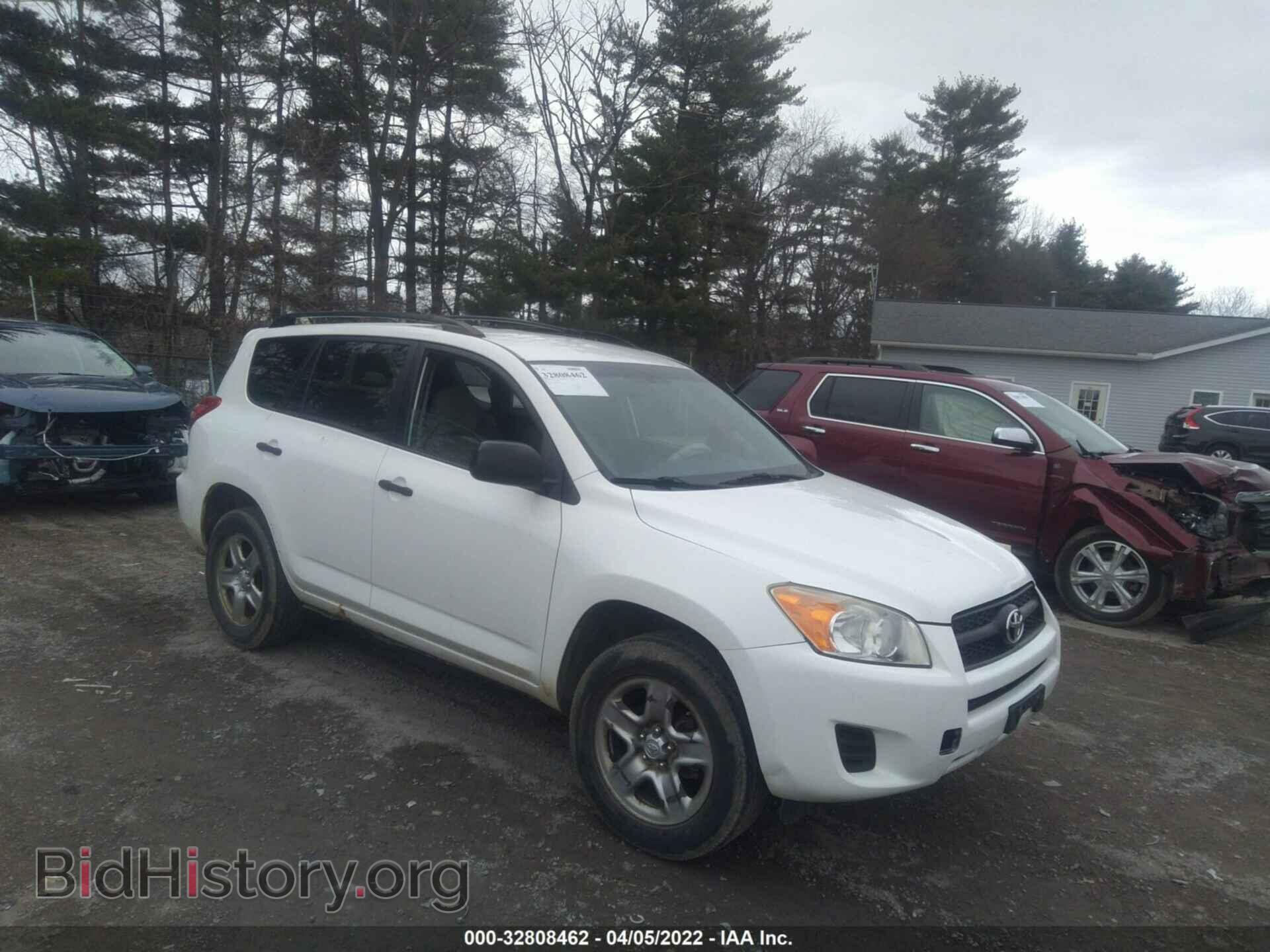 Фотография JTMBF4DV4B5043802 - TOYOTA RAV4 2011