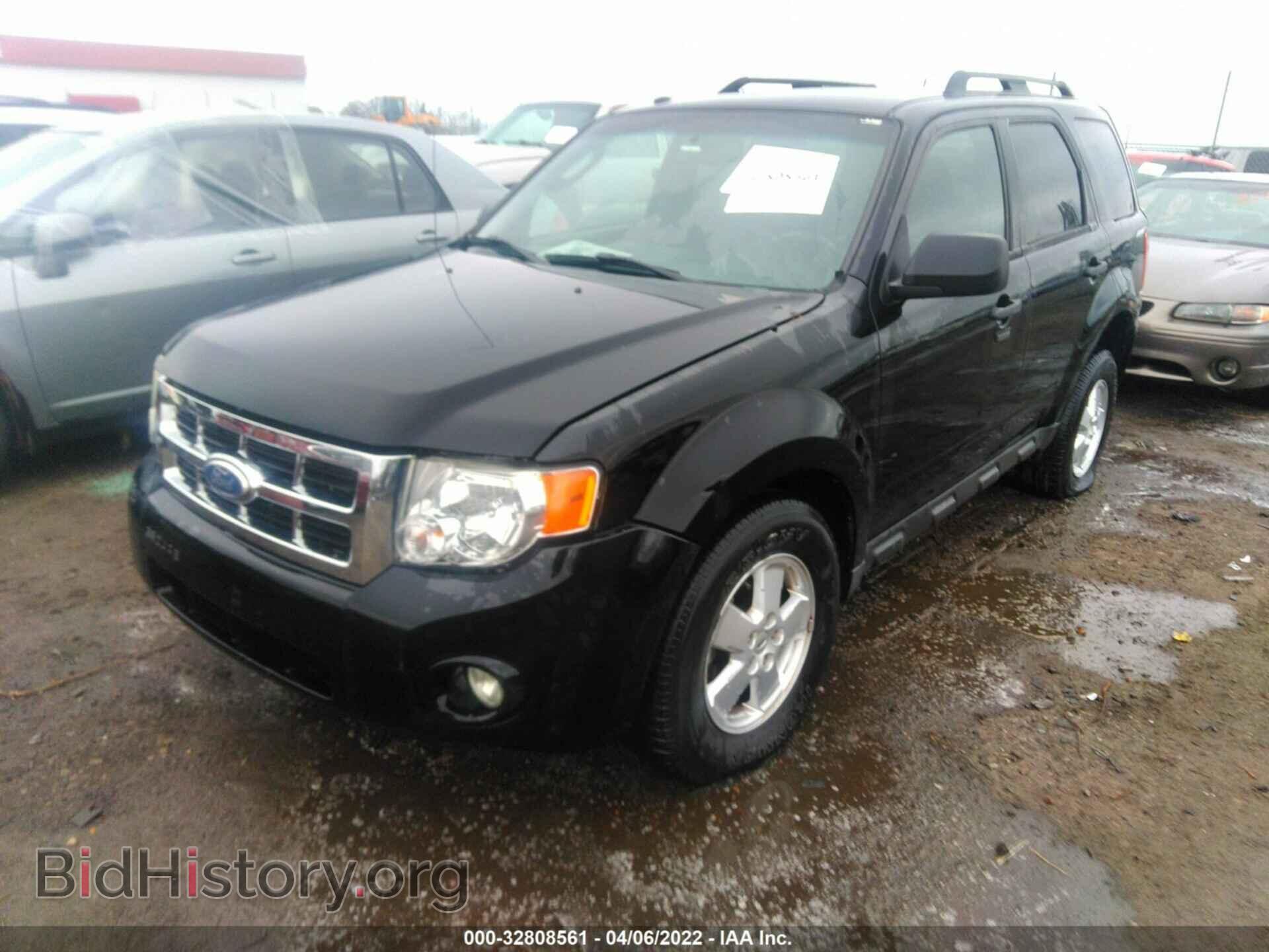 2010 FORD ESCAPE - VIN: 1FMCU0DG3AKD25901 - Фото 2
