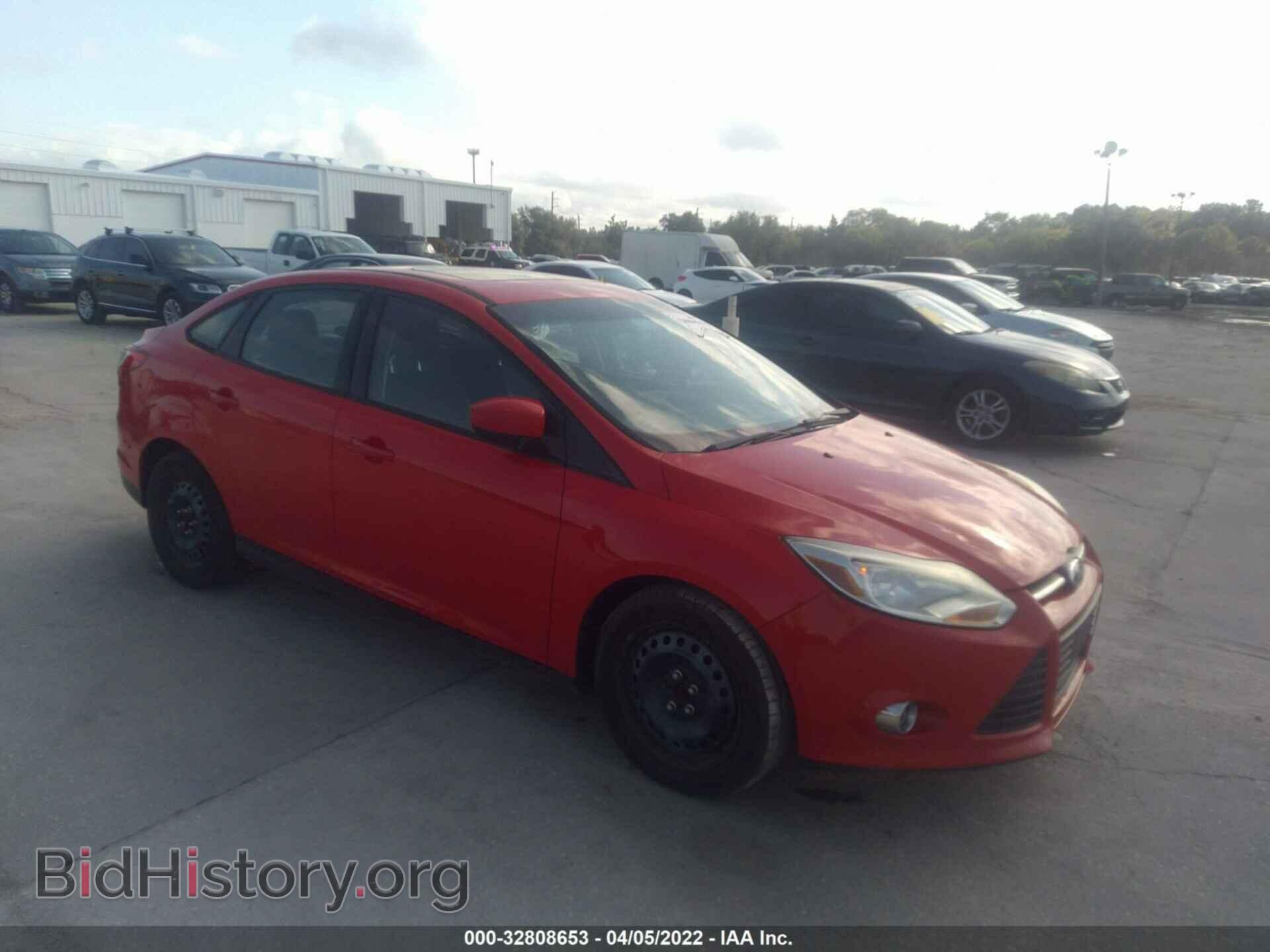Фотография 1FAHP3F28CL151069 - FORD FOCUS 2012
