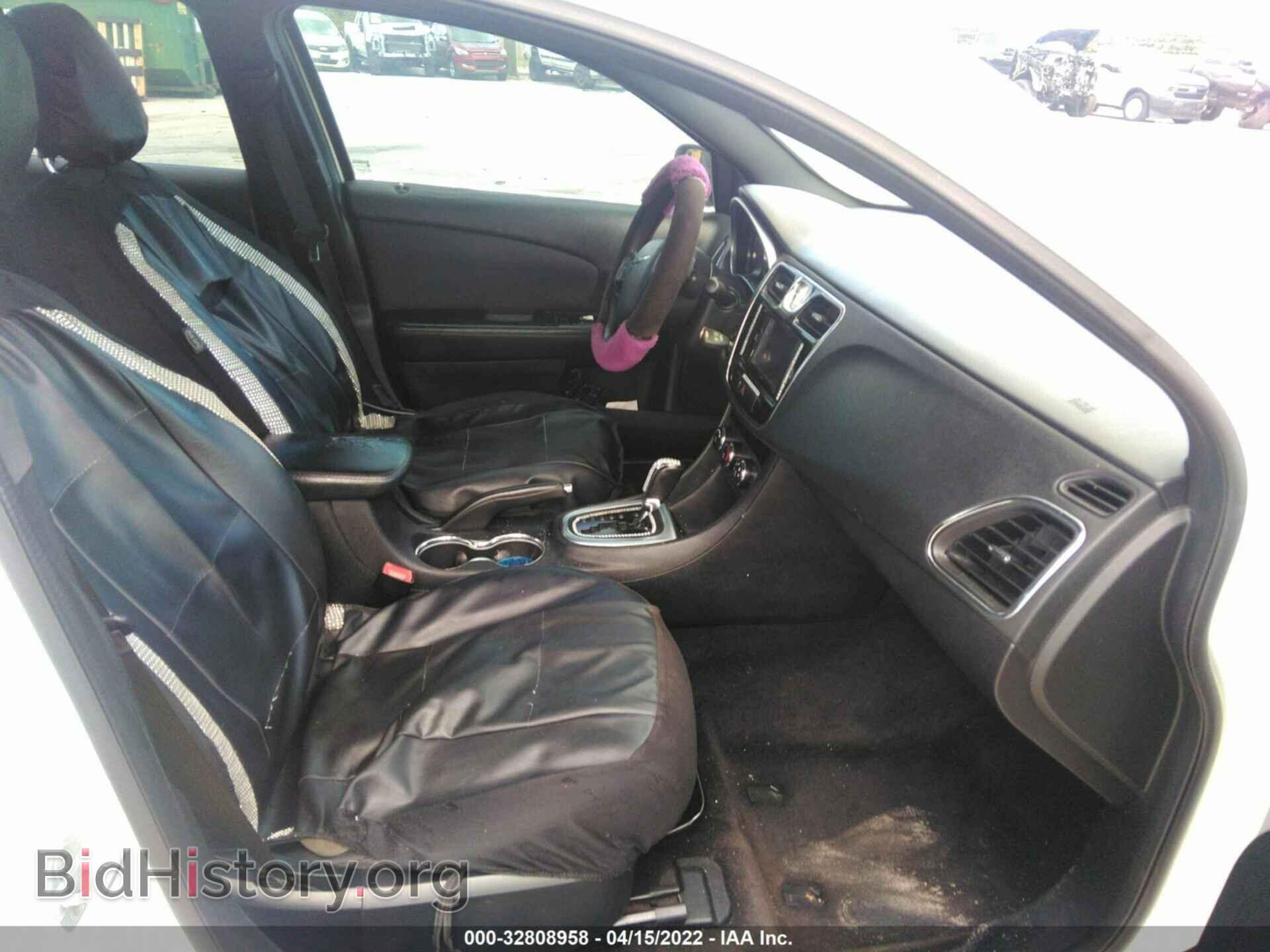 2012 CHRYSLER 200 - VIN: 1C3CCBAB2CN262162 - Фото 5