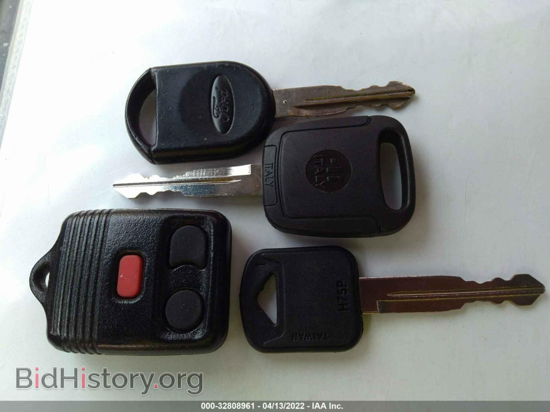 2006 FORD ESCAPE - VIN: 1FMYU02Z76KC95366 - Фото 11