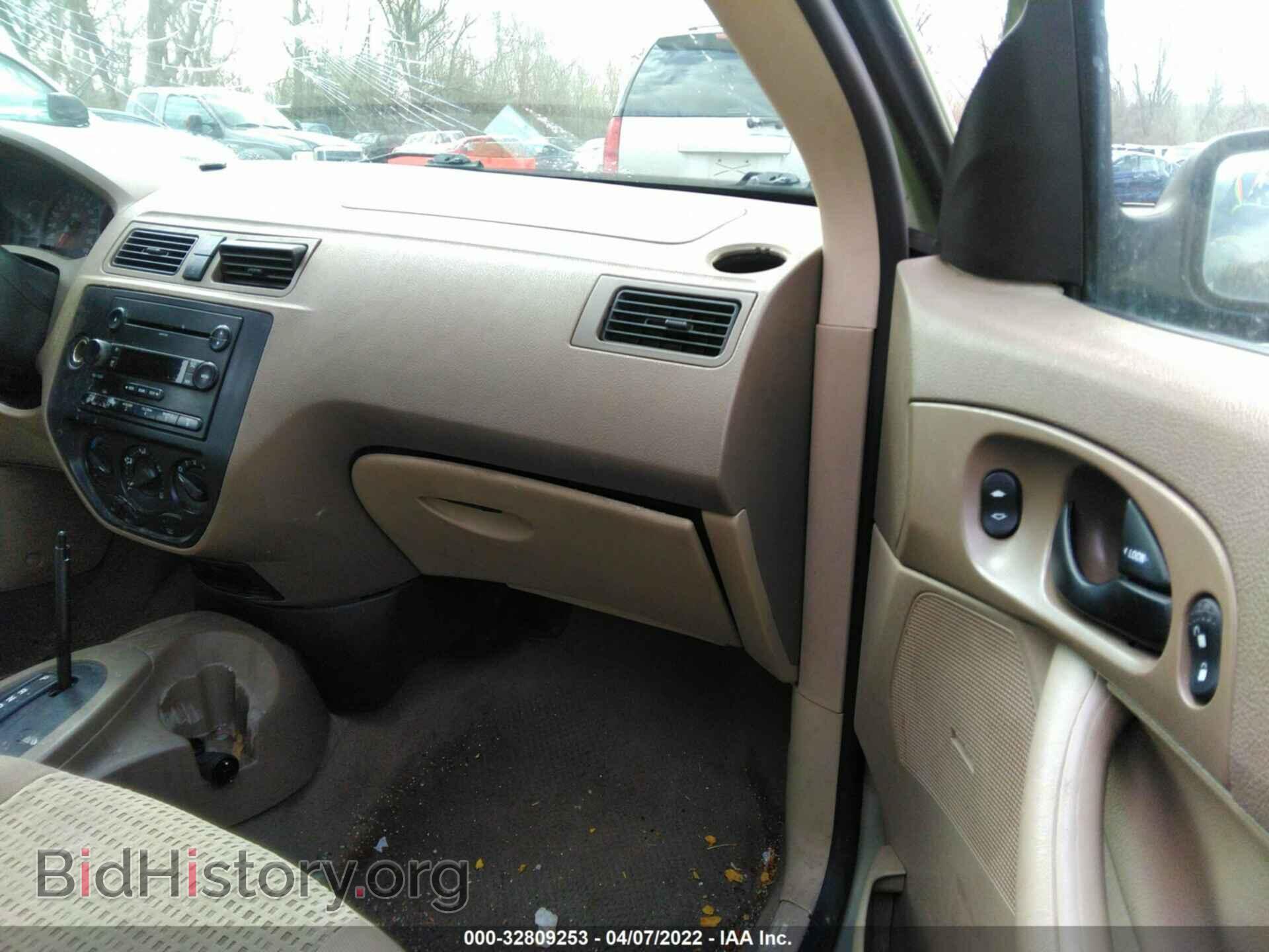 2007 FORD FOCUS - VIN: 1FAFP34N37W225751 - Фото 5