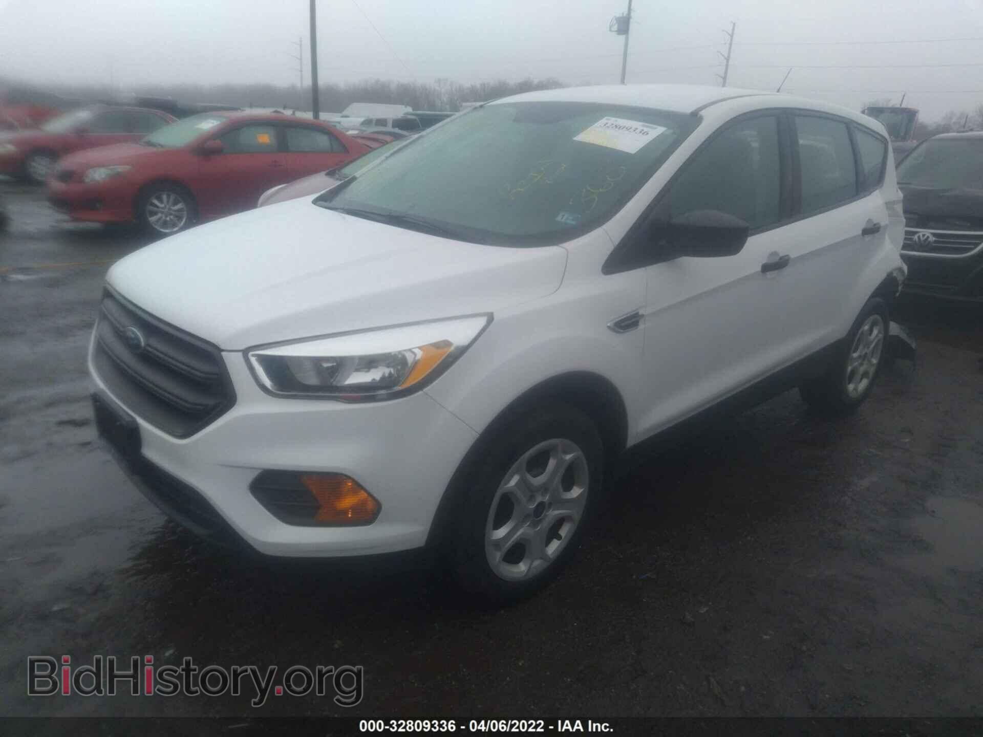 2017 FORD ESCAPE - VIN: 1FMCU0F76HUC73885 - Фото 2
