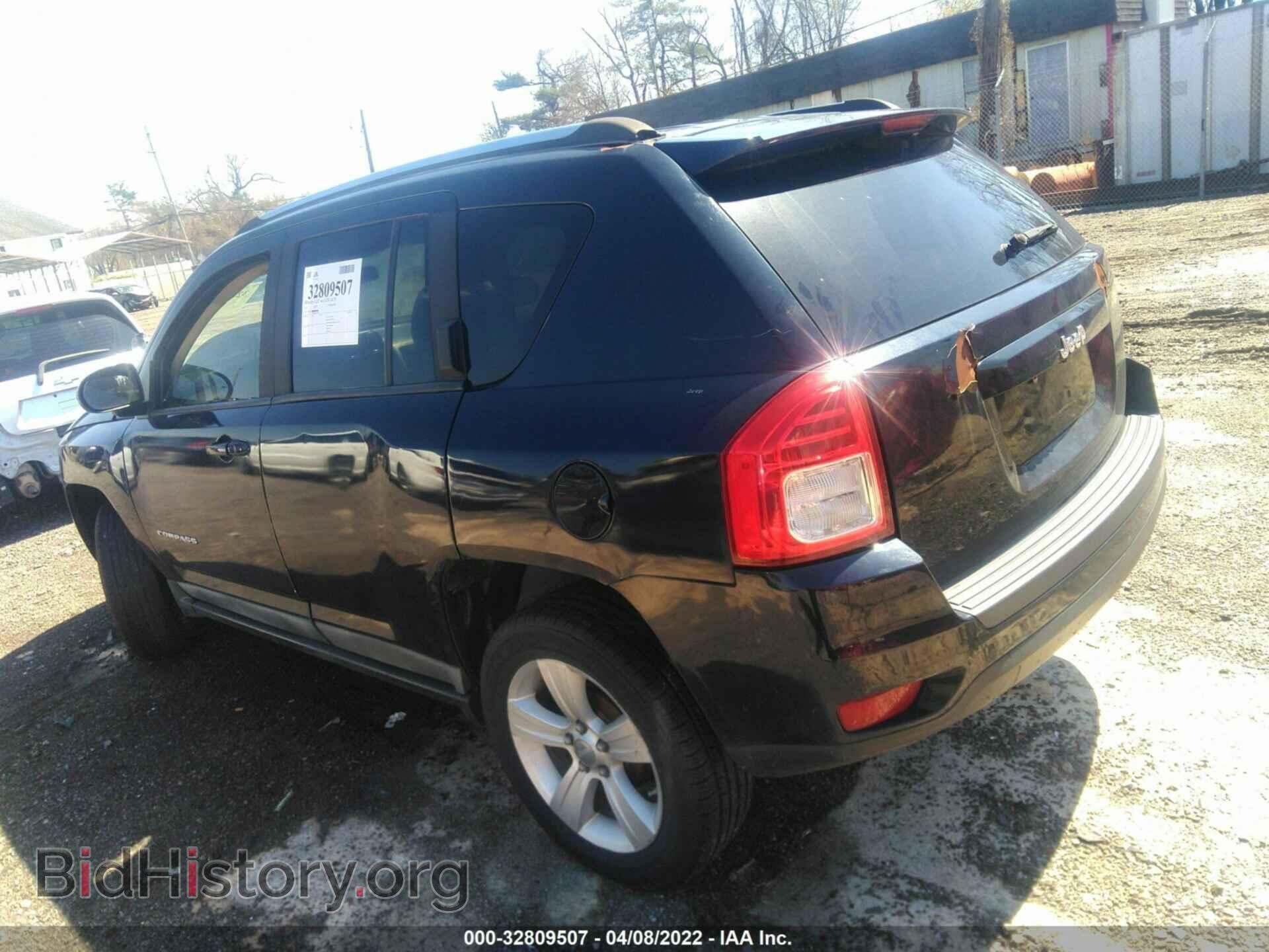 2011 JEEP COMPASS - VIN: 1J4NT1FA1BD139370 - Photo 3