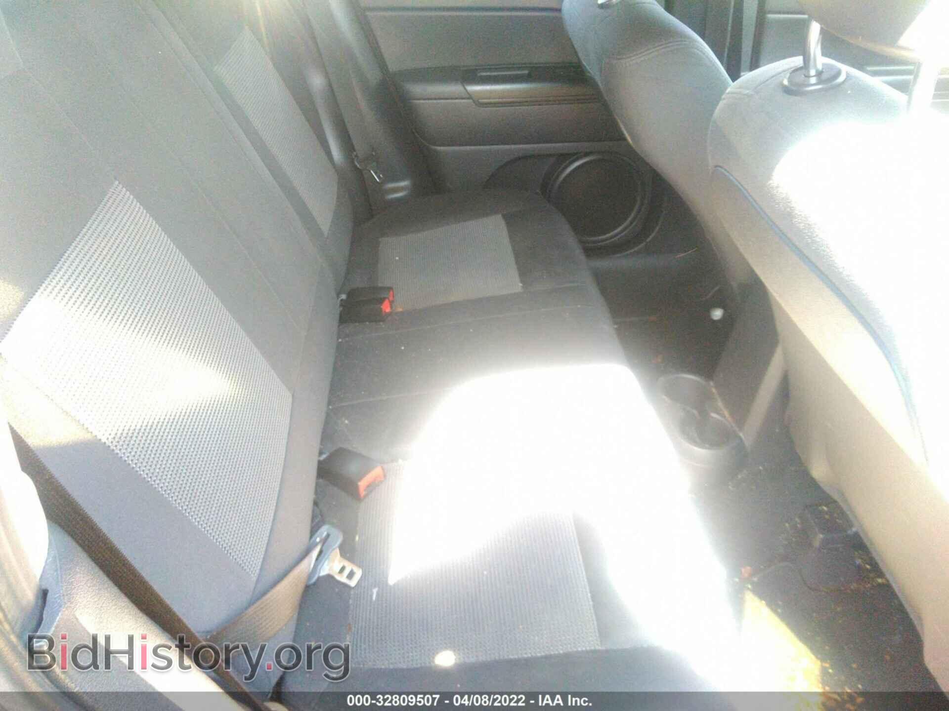 2011 JEEP COMPASS - VIN: 1J4NT1FA1BD139370 - Photo 8