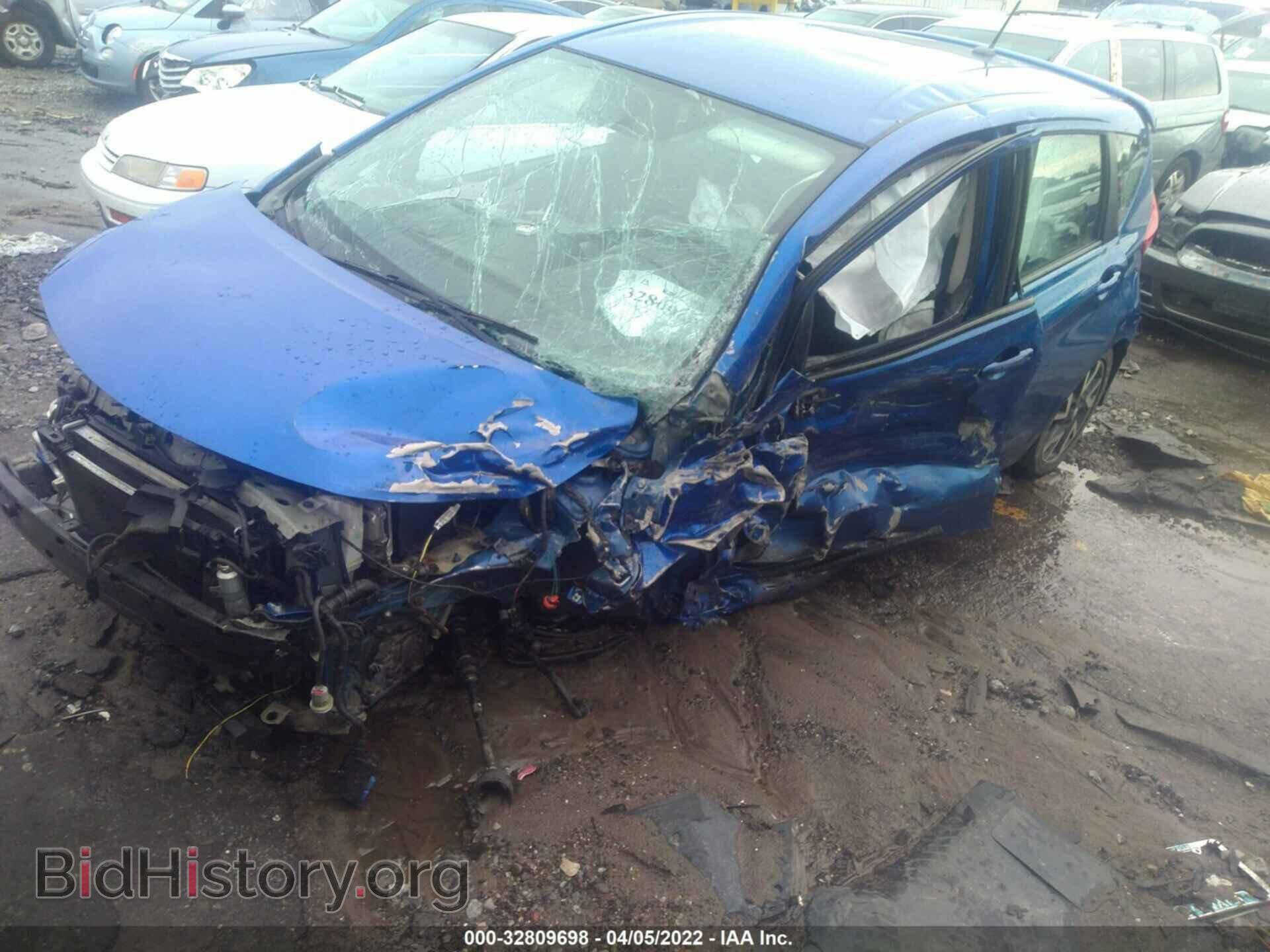 2015 NISSAN VERSA NOTE - VIN: 3N1CE2CP7FL445059 - Photo 2