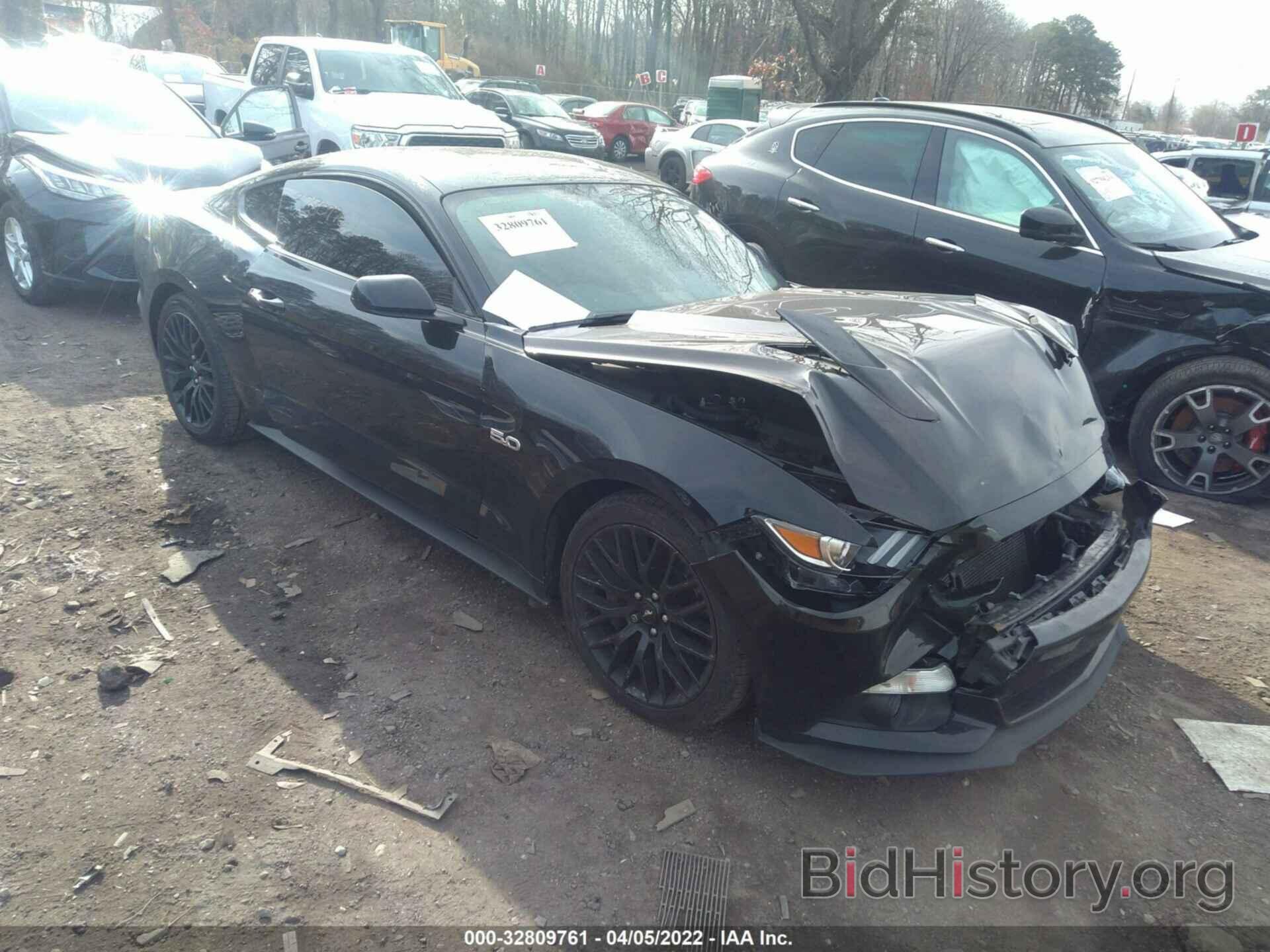 Photo 1FA6P8CF2H5332840 - FORD MUSTANG 2017