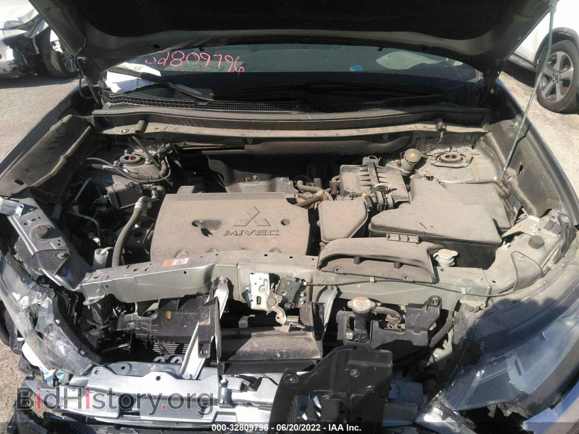 2019 MITSUBISHI OUTLANDER - VIN: JA4AD3A32KZ055674 - Фото 10
