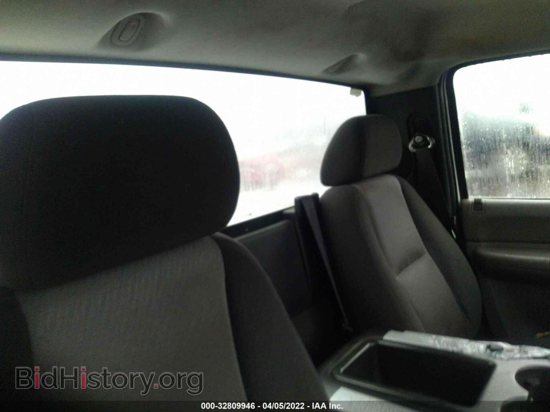 2007 GMC SIERRA 1500 - VIN: 1GTEC14C47Z584772 - Фото 8